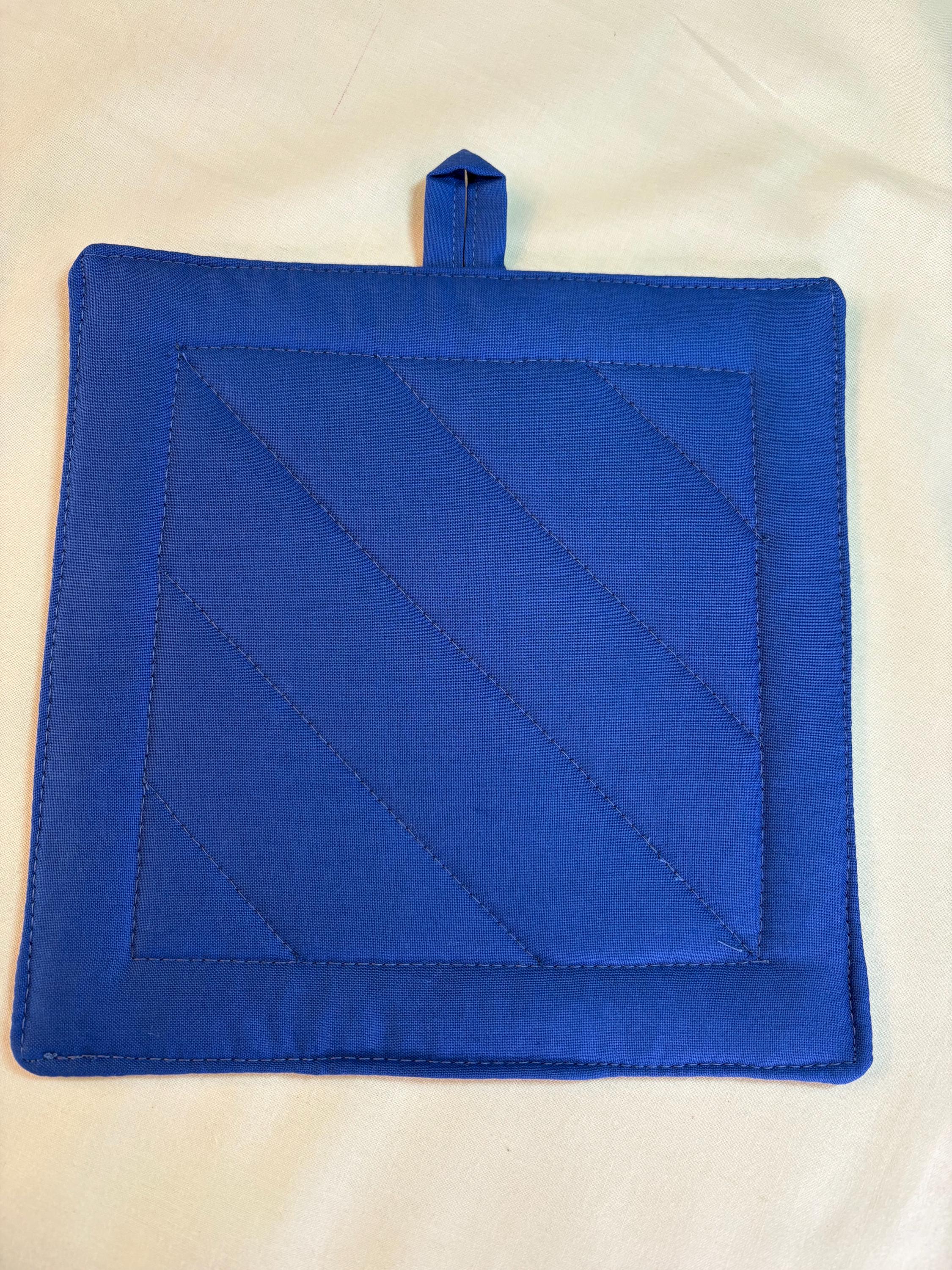 Single Kitty cat potholder 8” homemade quilted gift view 5