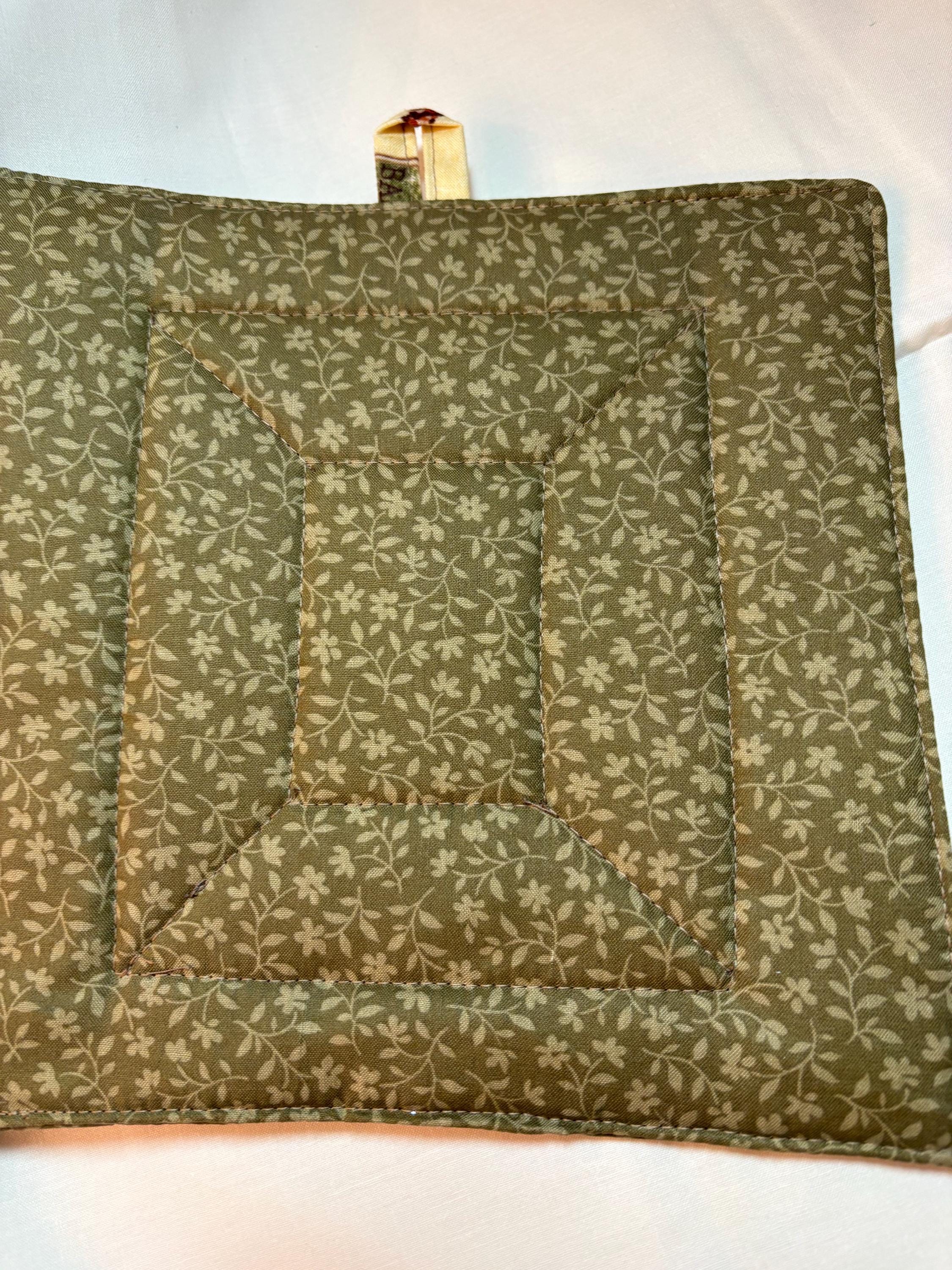 Large Single herb potholder, 8.5” homemade quilted view 2