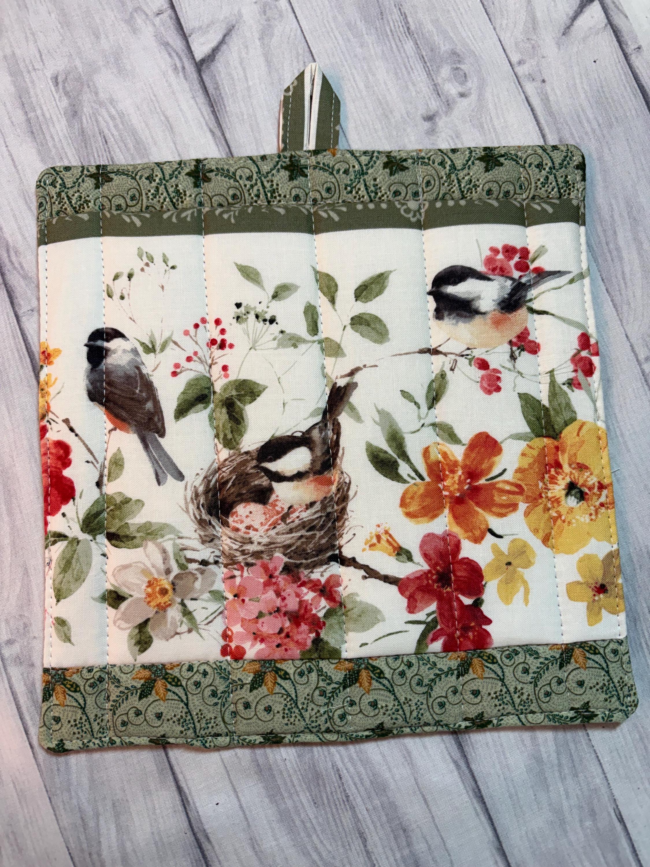 Single Chickadee Bird potholder, 8.25” homemade quilted view 3