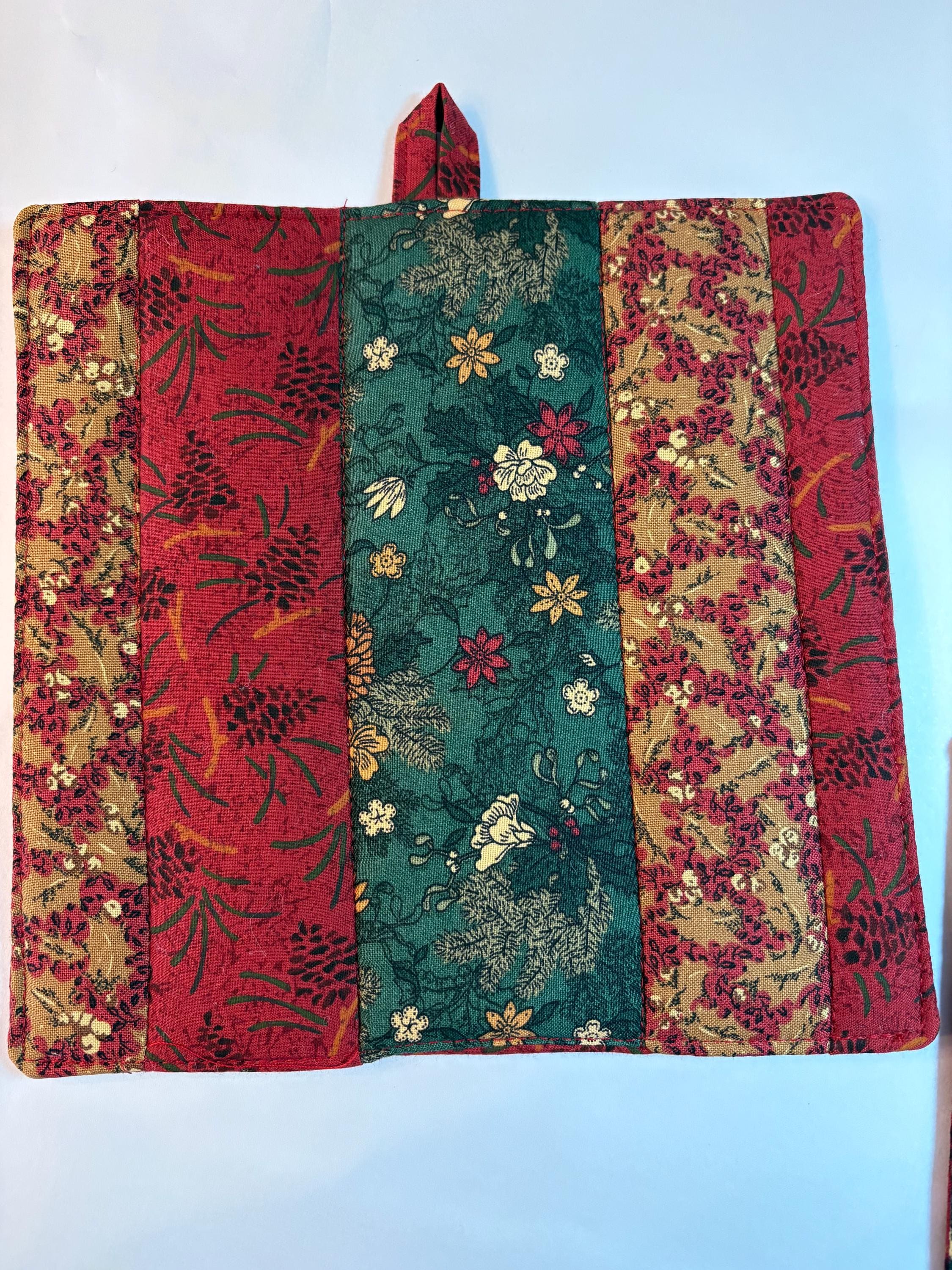 Fall Pinecone fabric Scrappy potholders, 8” homemade quilted Pair (2) view 3