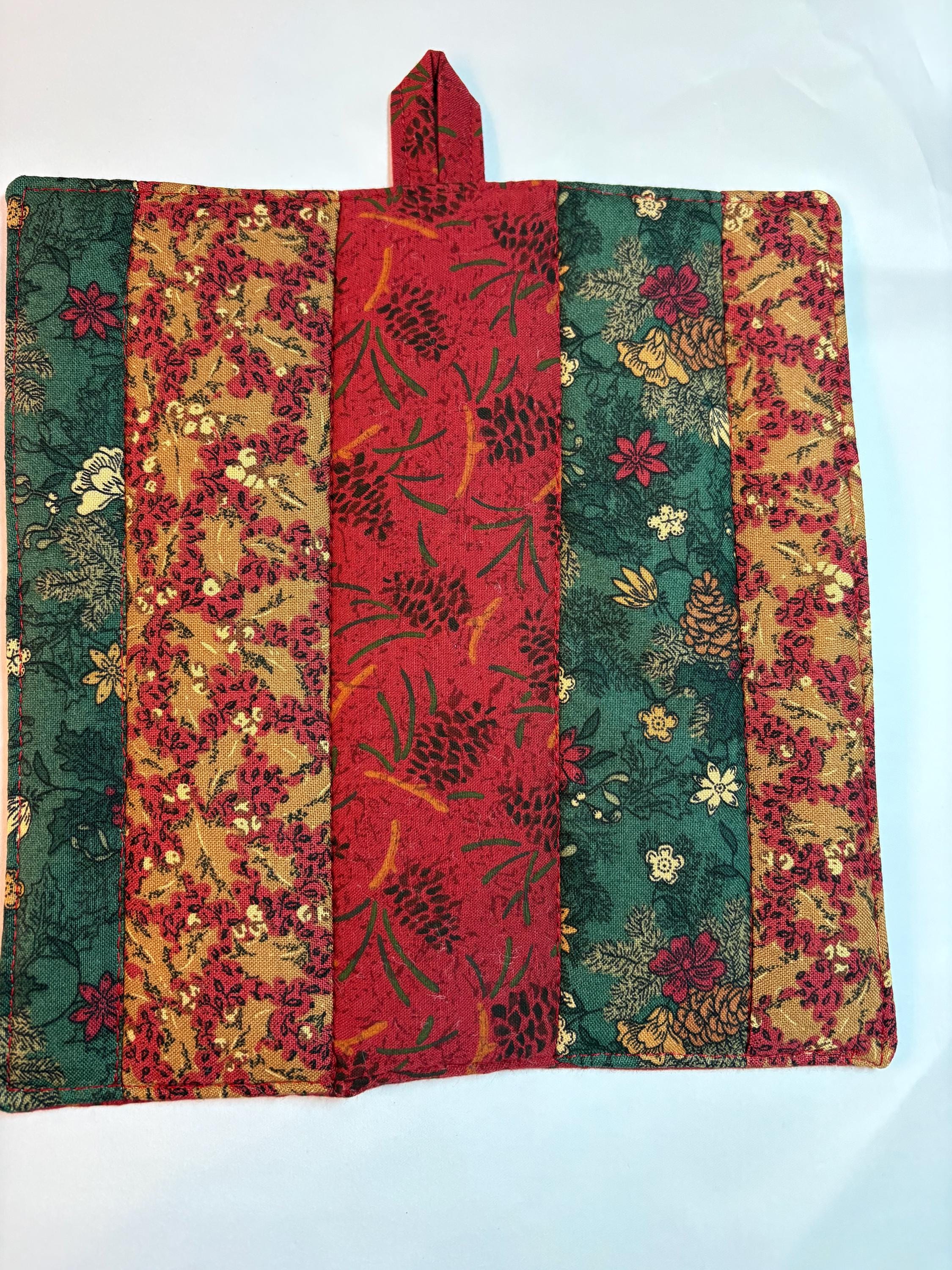 Fall Pinecone fabric Scrappy potholders, 8” homemade quilted Pair (2) view 4