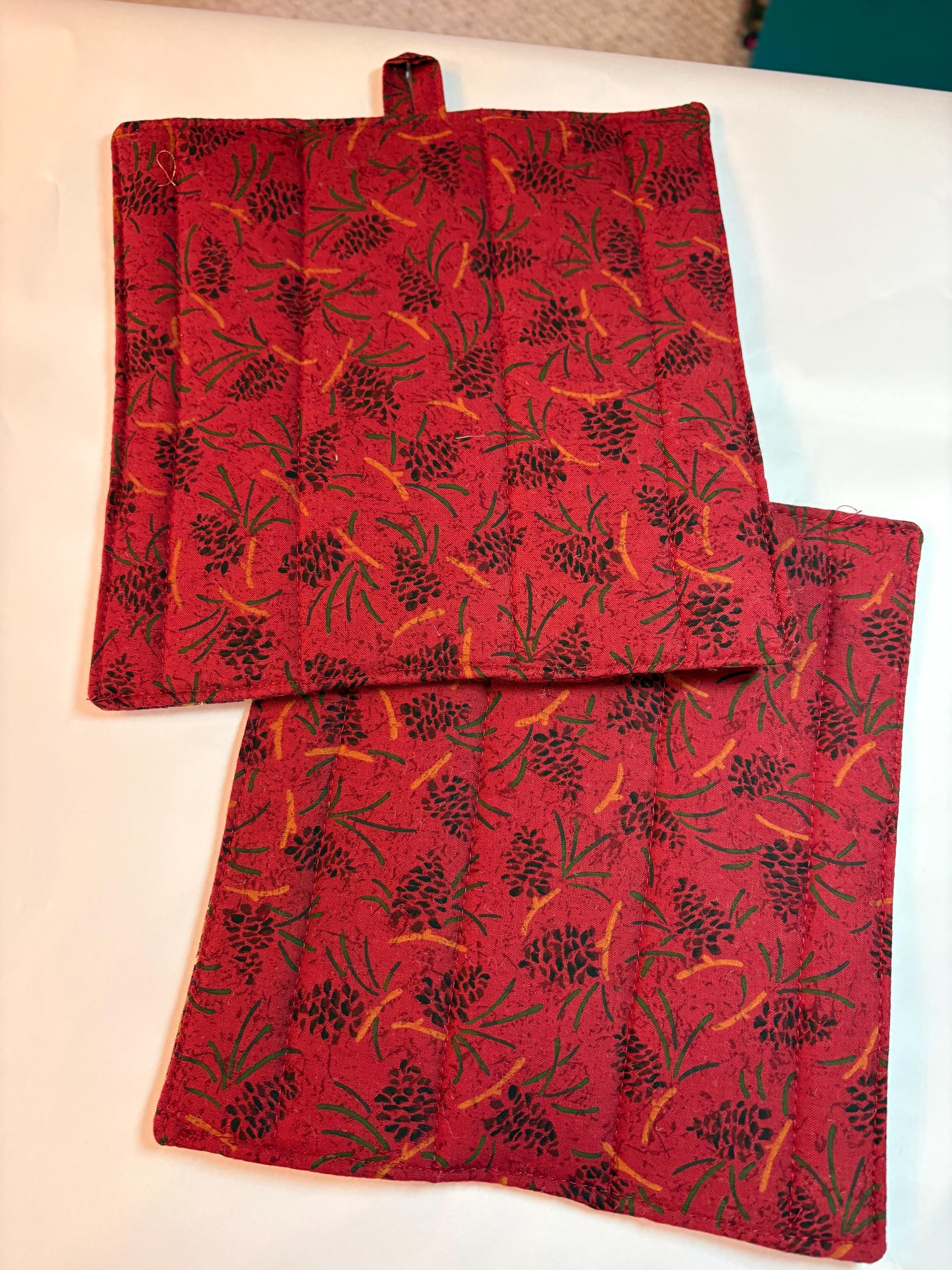 Fall Pinecone fabric Scrappy potholders, 8” homemade quilted Pair (2) view 5