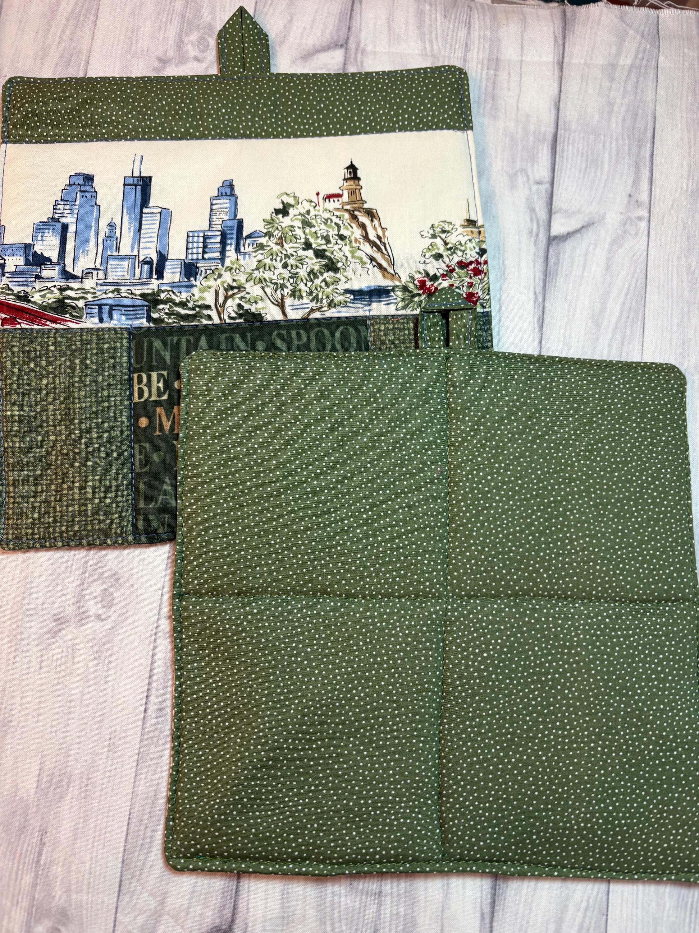 Pair (2) Minnesota theme potholders 8.25” homemade quilted gift view 4