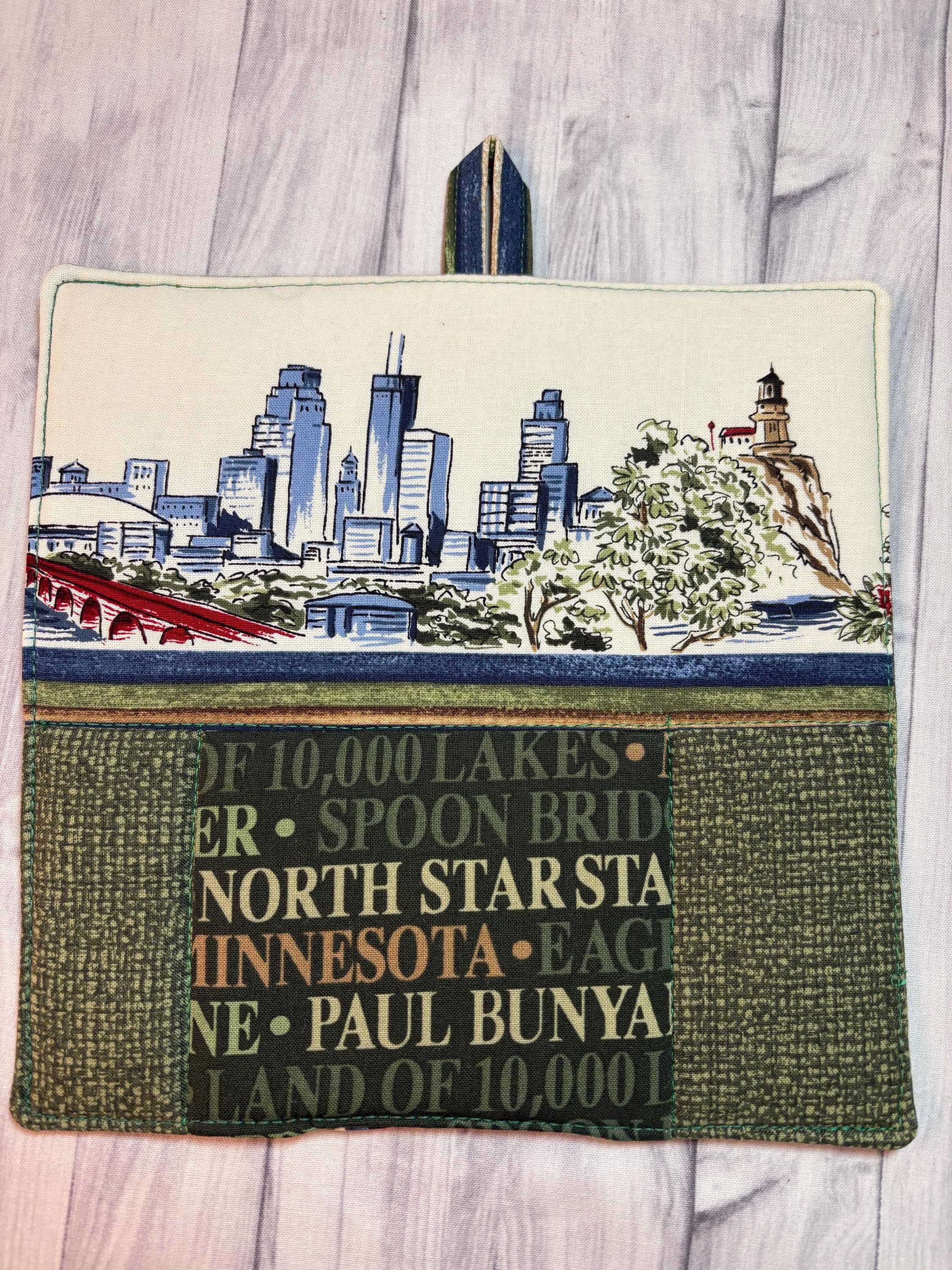 Pair (2) Minnesota theme potholders 8.25” homemade quilted gift view 8