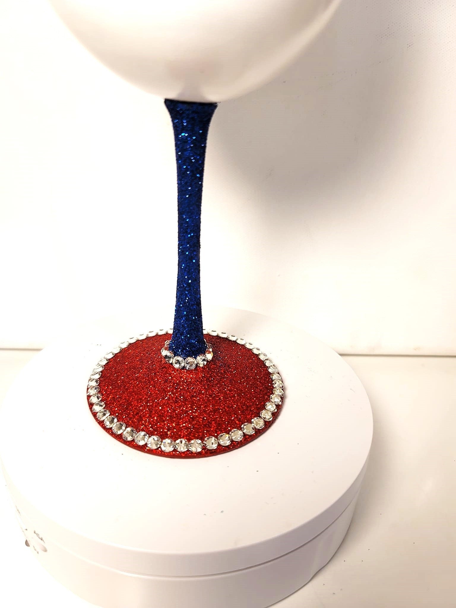 Atlanta Braves Hand-Painted Wine Glass with Rhinestone Bling, view 3