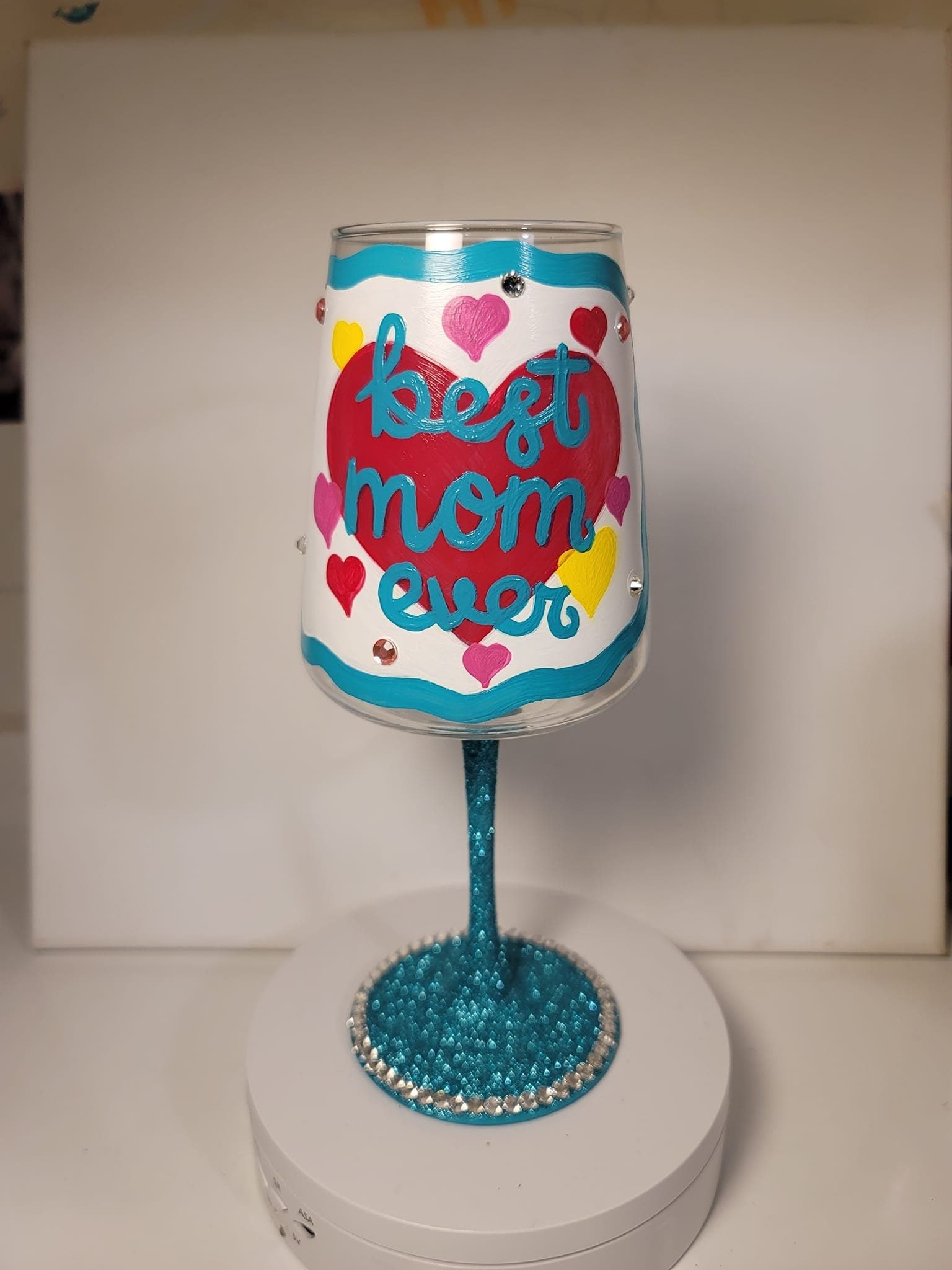 Hand Painted Mom/Mothers Day Wine Glass / Gift for her/ Birthday gift/ New Mom gift/ Bling wine glass, view 3