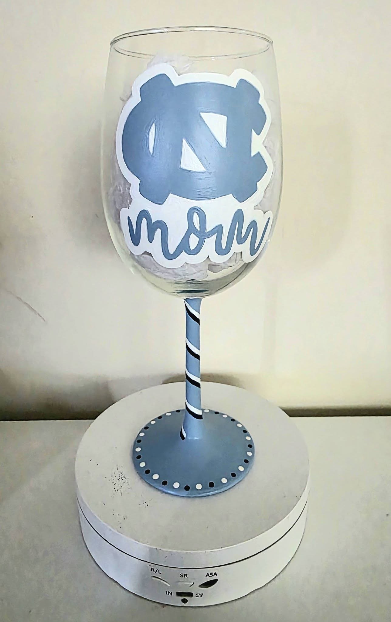Hand Painted North Carolina Mom wine glass, view 3