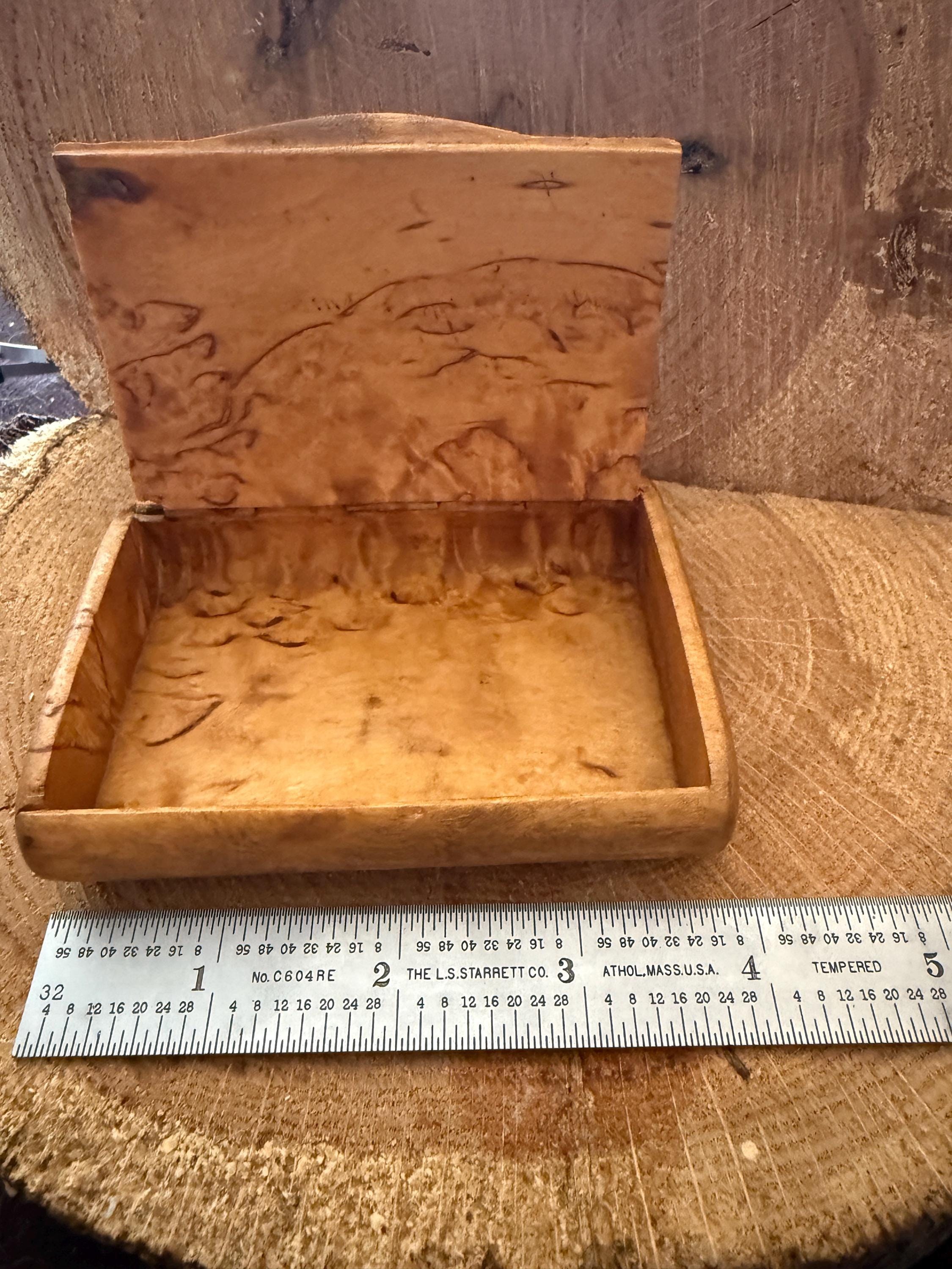 Hand Carved Burlwood Cigarette/Business Card Holder detail 2