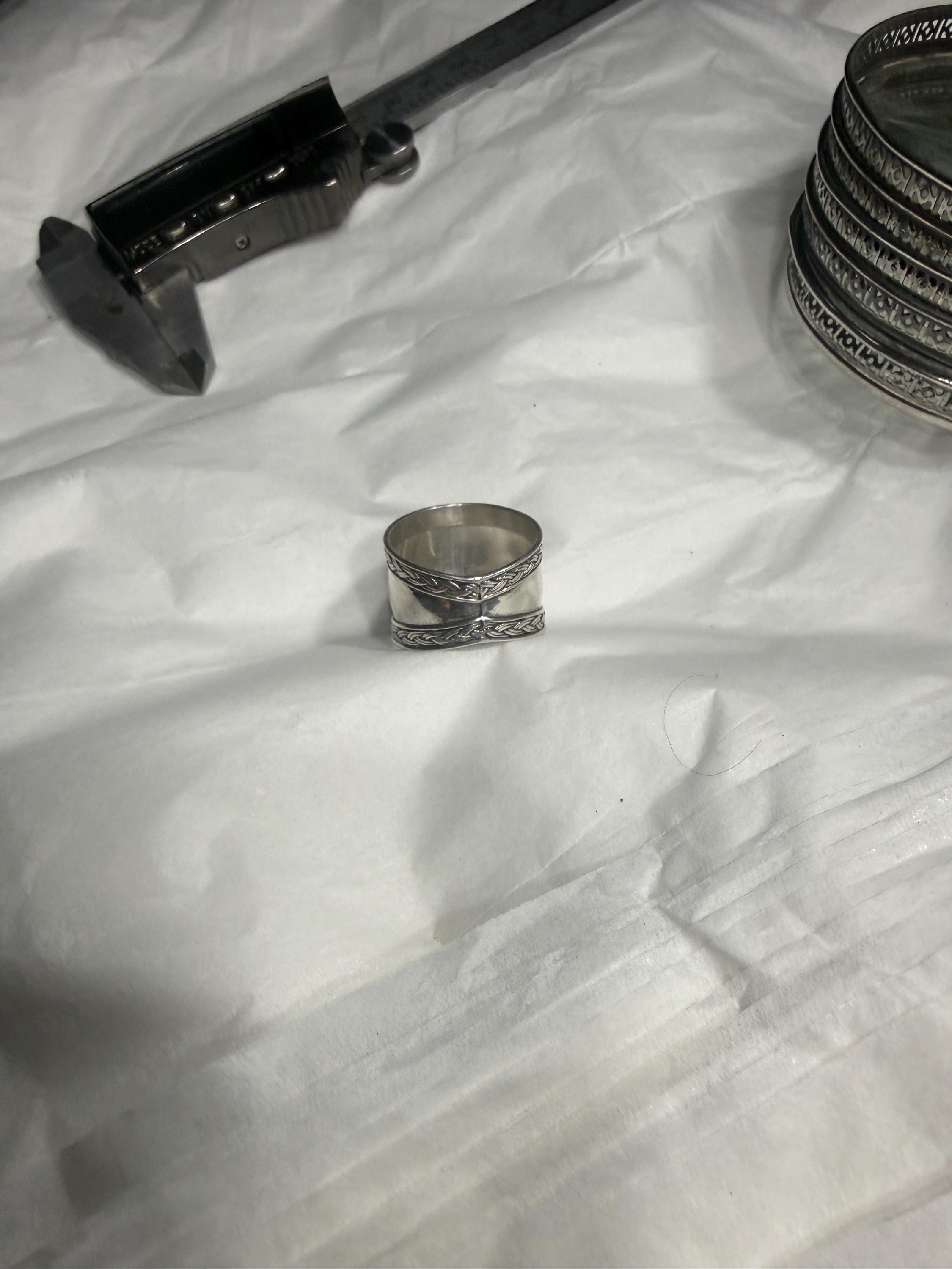 925 bali sterling ring, signed detail 2