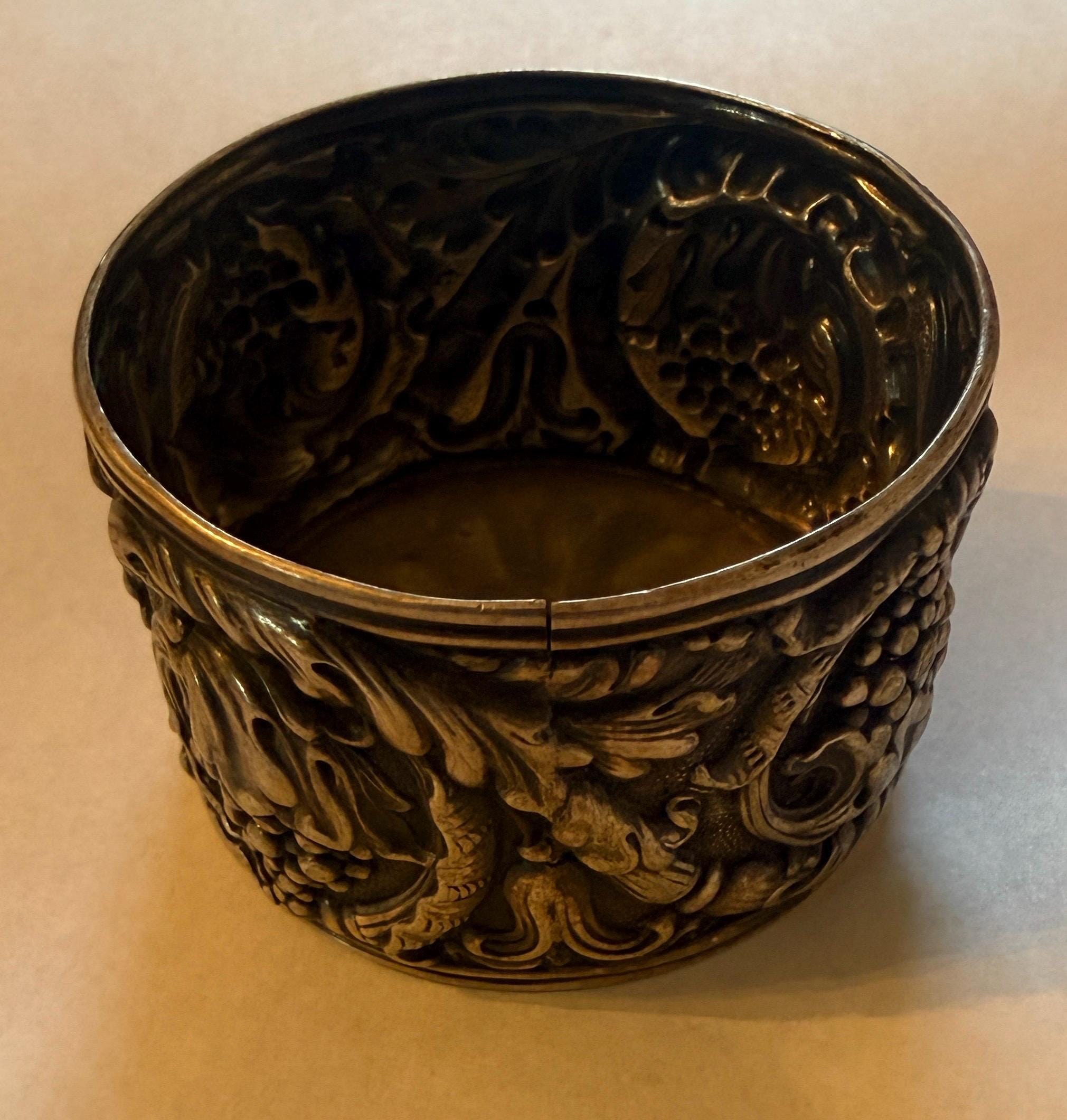 Tiffany Sterling open salt with cobalt( not signed)container detail 3