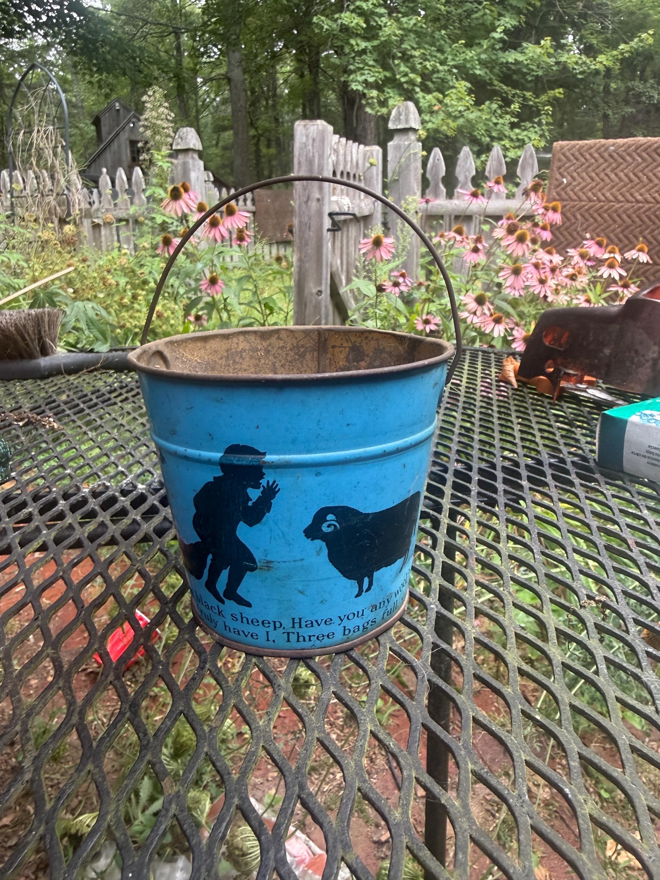 Old Mary had a little lamb children’s beach pail collectible detail 4
