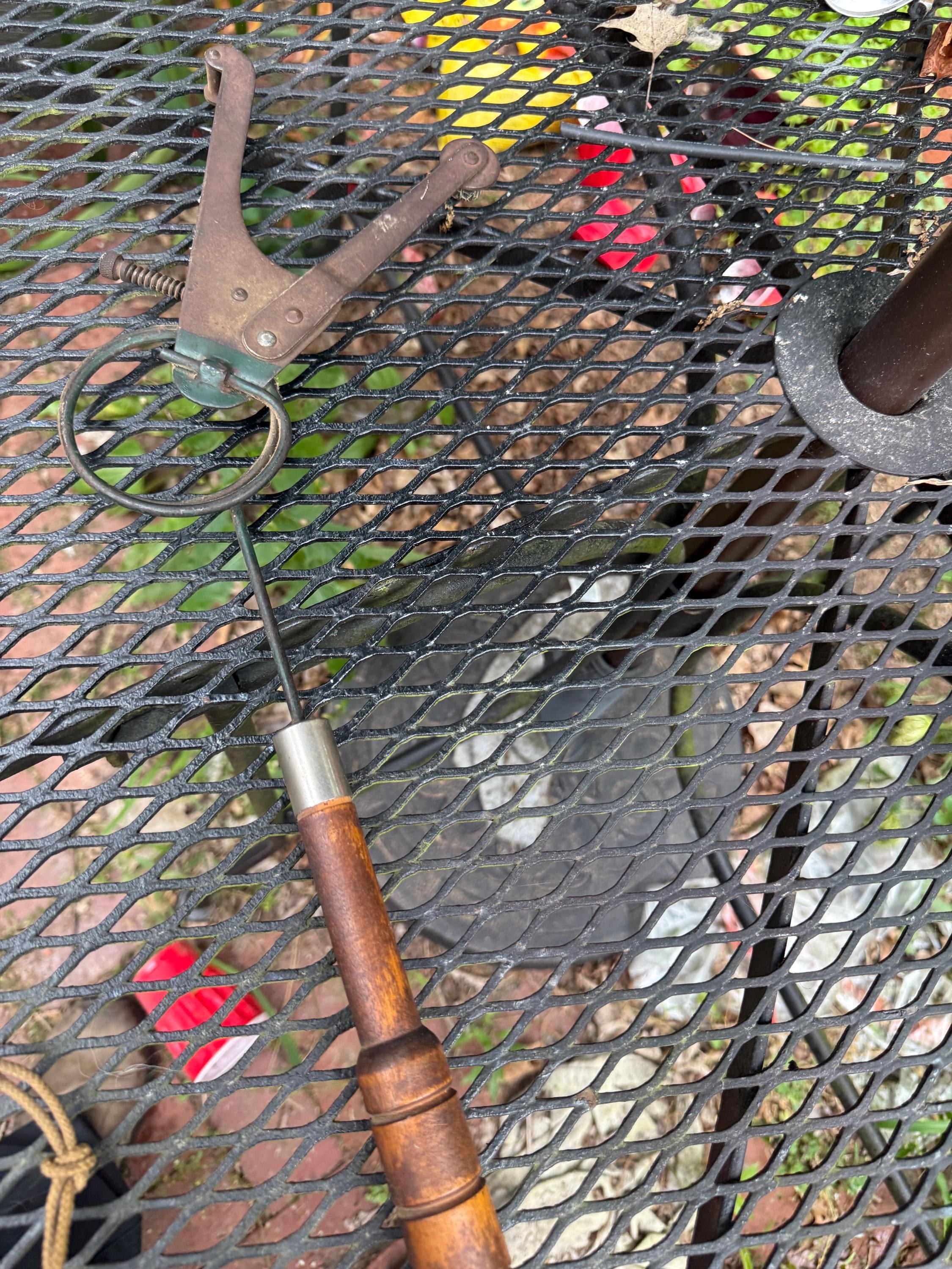 Western Cartridge Company antique clay thrower detail 2