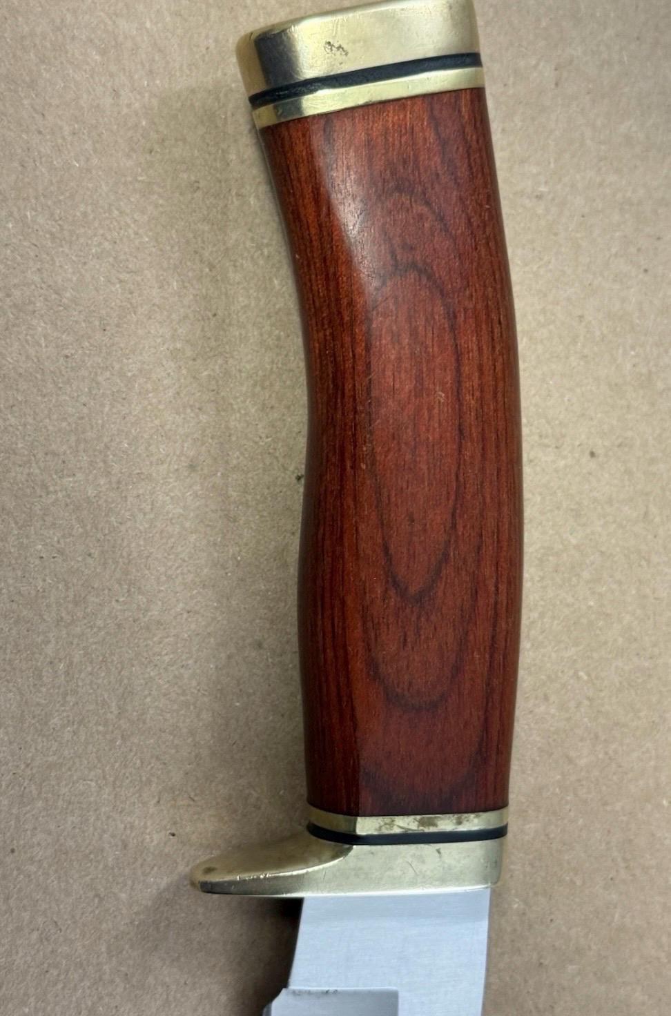 Buck 191C with sheth detail 5