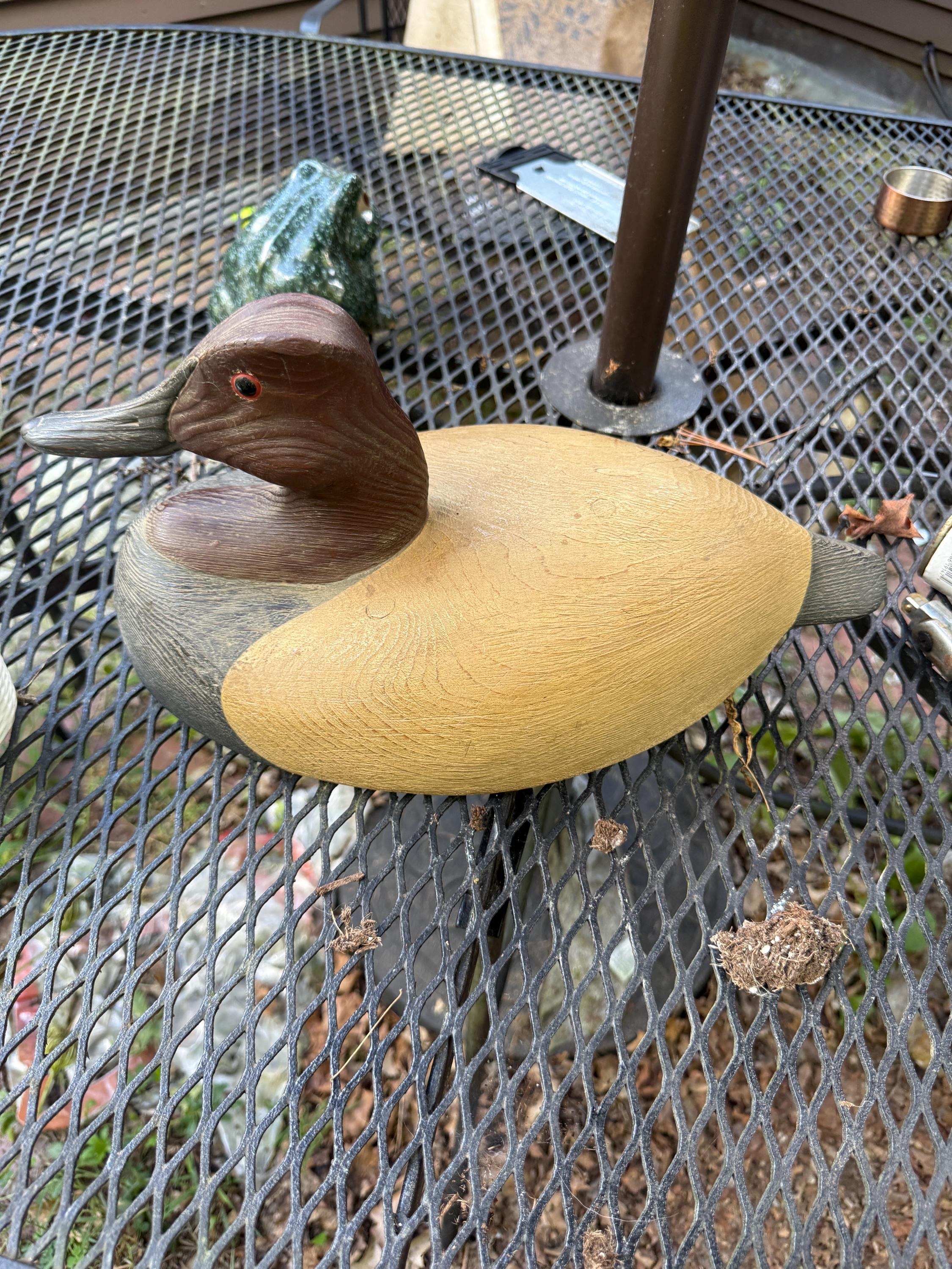 1990s Nantucket local carver detail 2