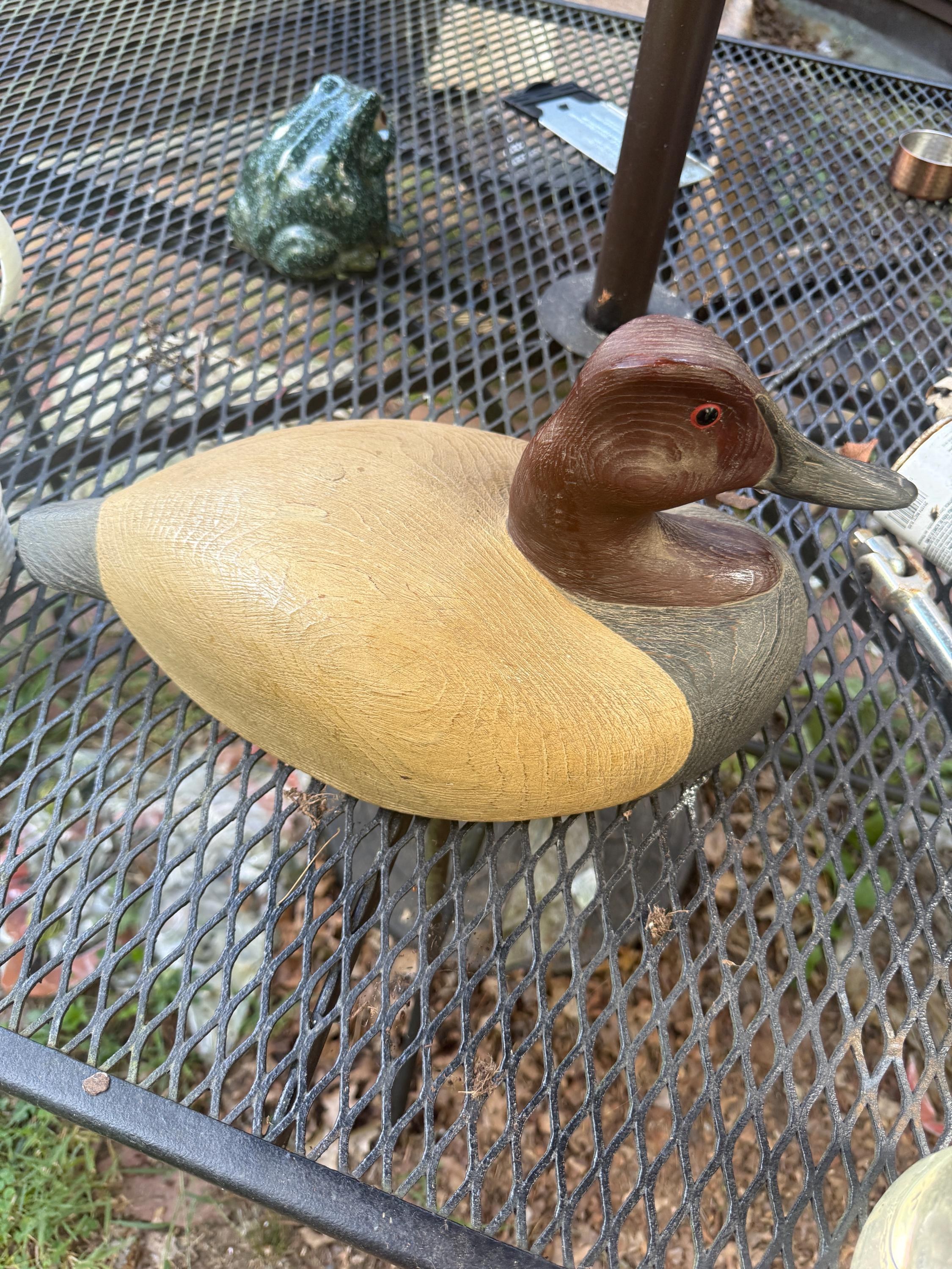1990s Nantucket local carver detail 3