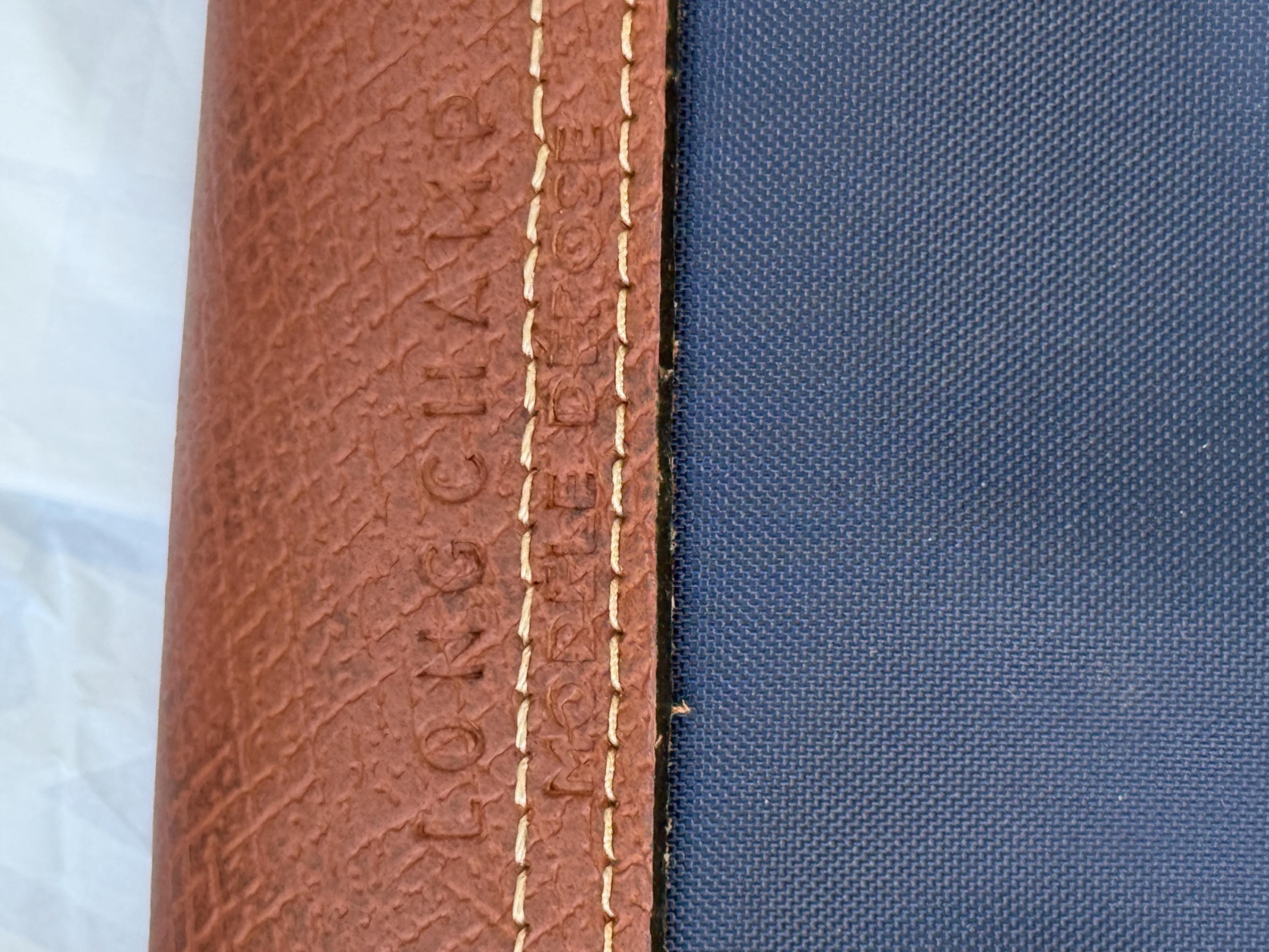 Longchamps vintage NOS cosmetic bag detail 3