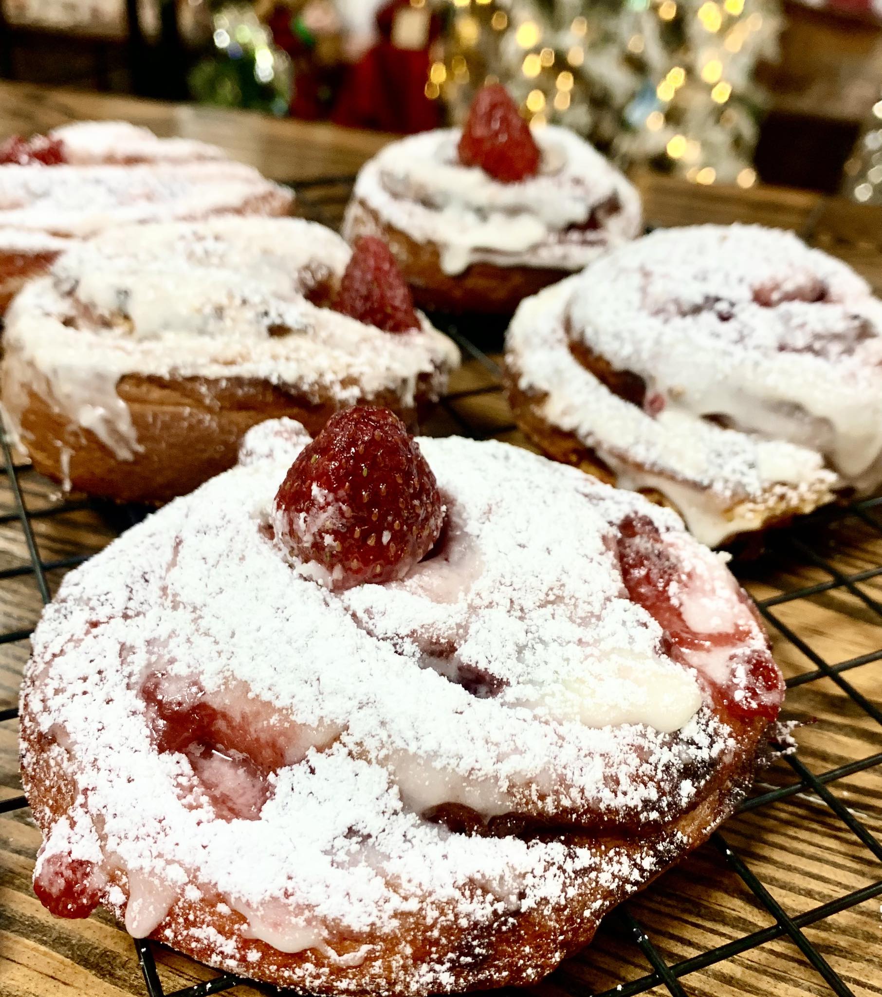 Strawberry Cream Sweet Roll