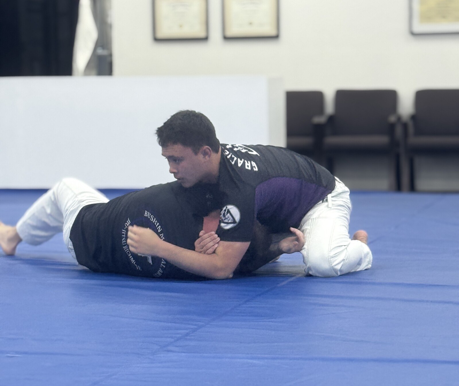 Bushin Martial Arts students training together