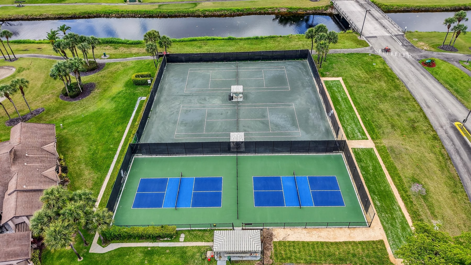 Tennis and pickleball courts at Boca Delray