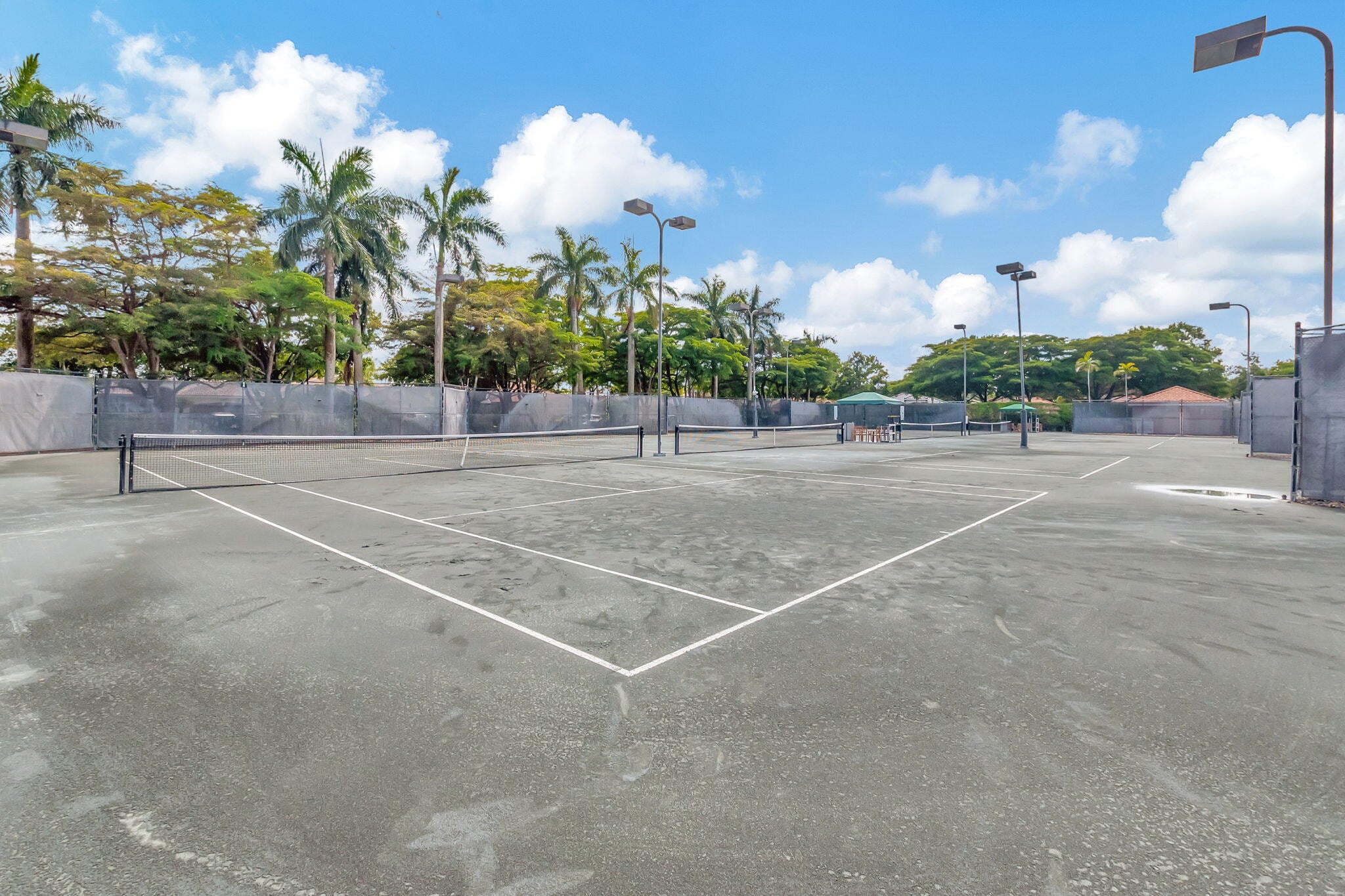 Tennis courts at The Club at Indian Lakes