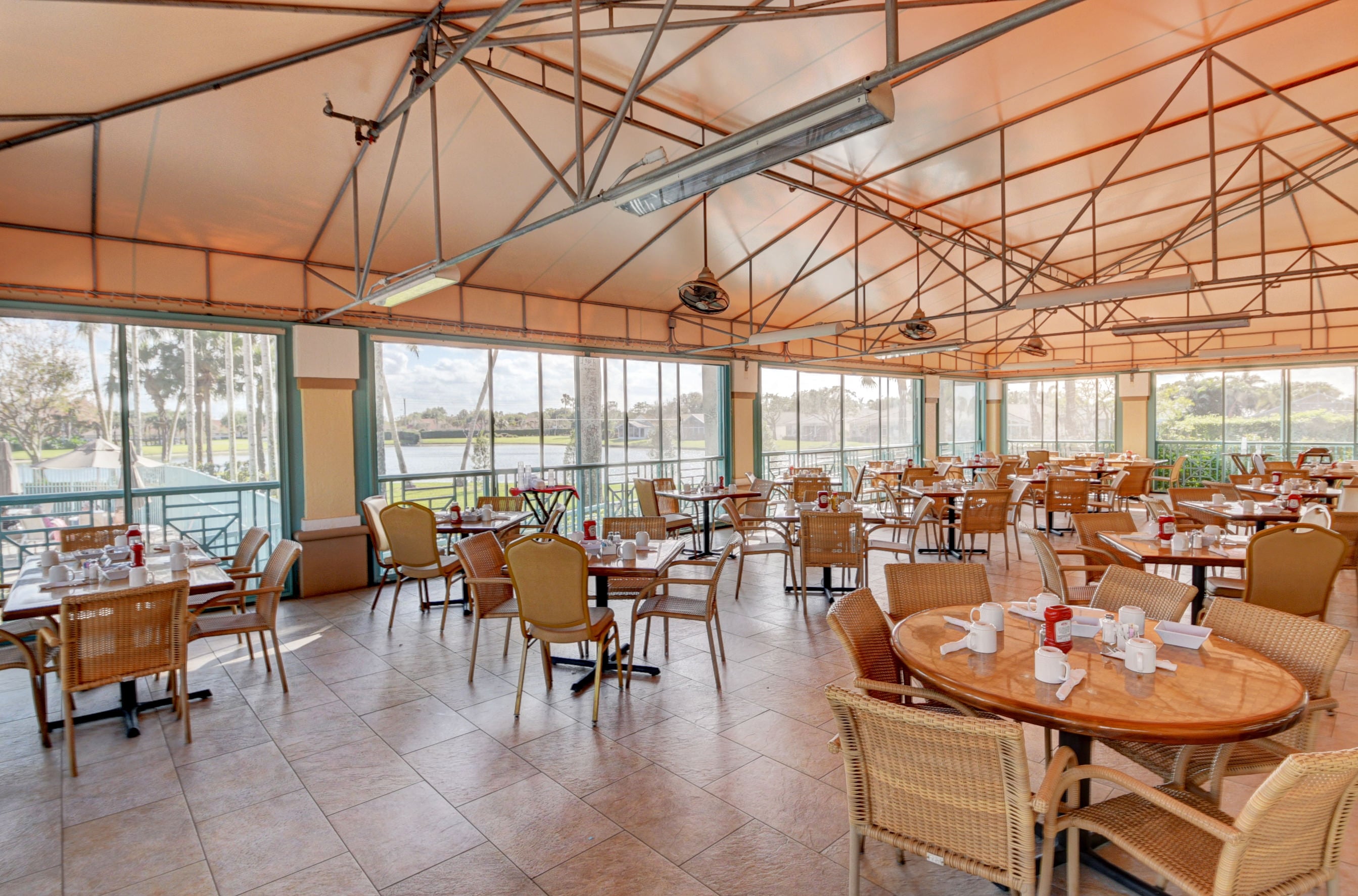 Lakeside cafe at Coral Lakes clubhouse
