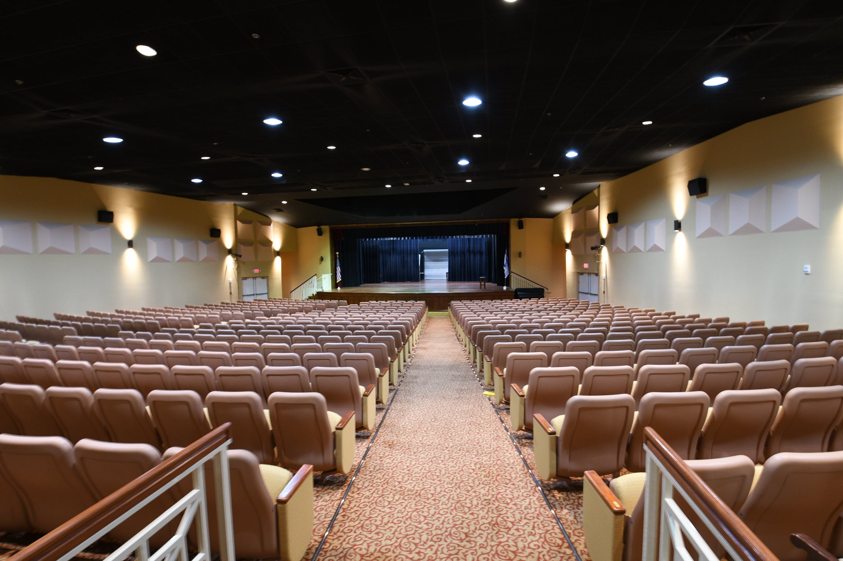 Theater seating at Coral Lakes clubhouse