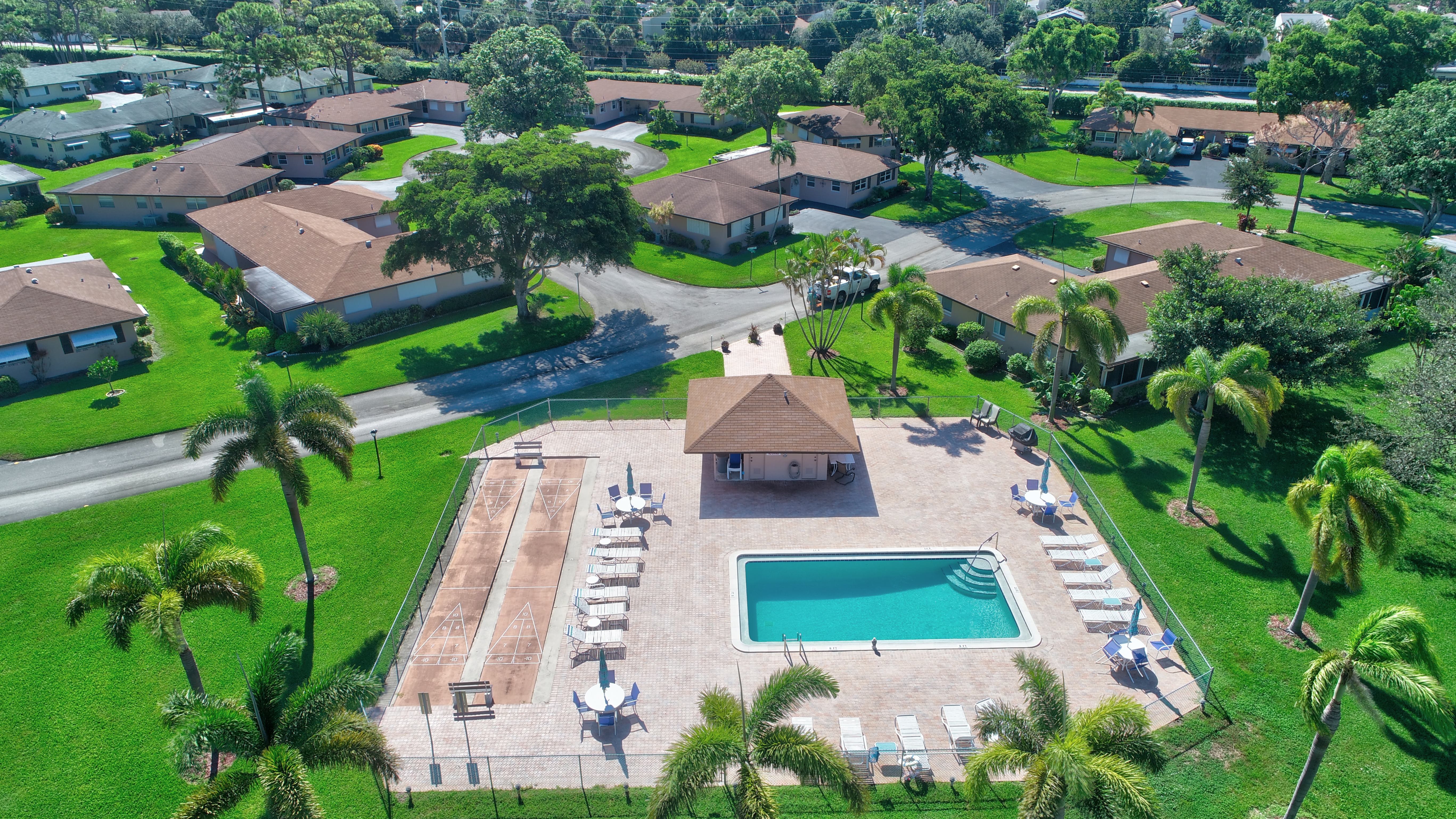 Aerial view of Country Manors pool deck