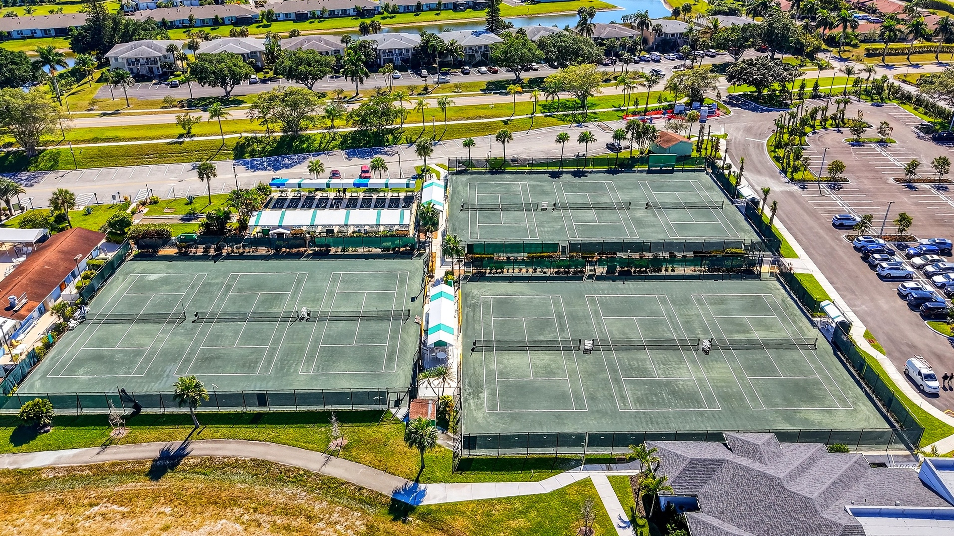 Aerial view of Delray Trails tennis courts