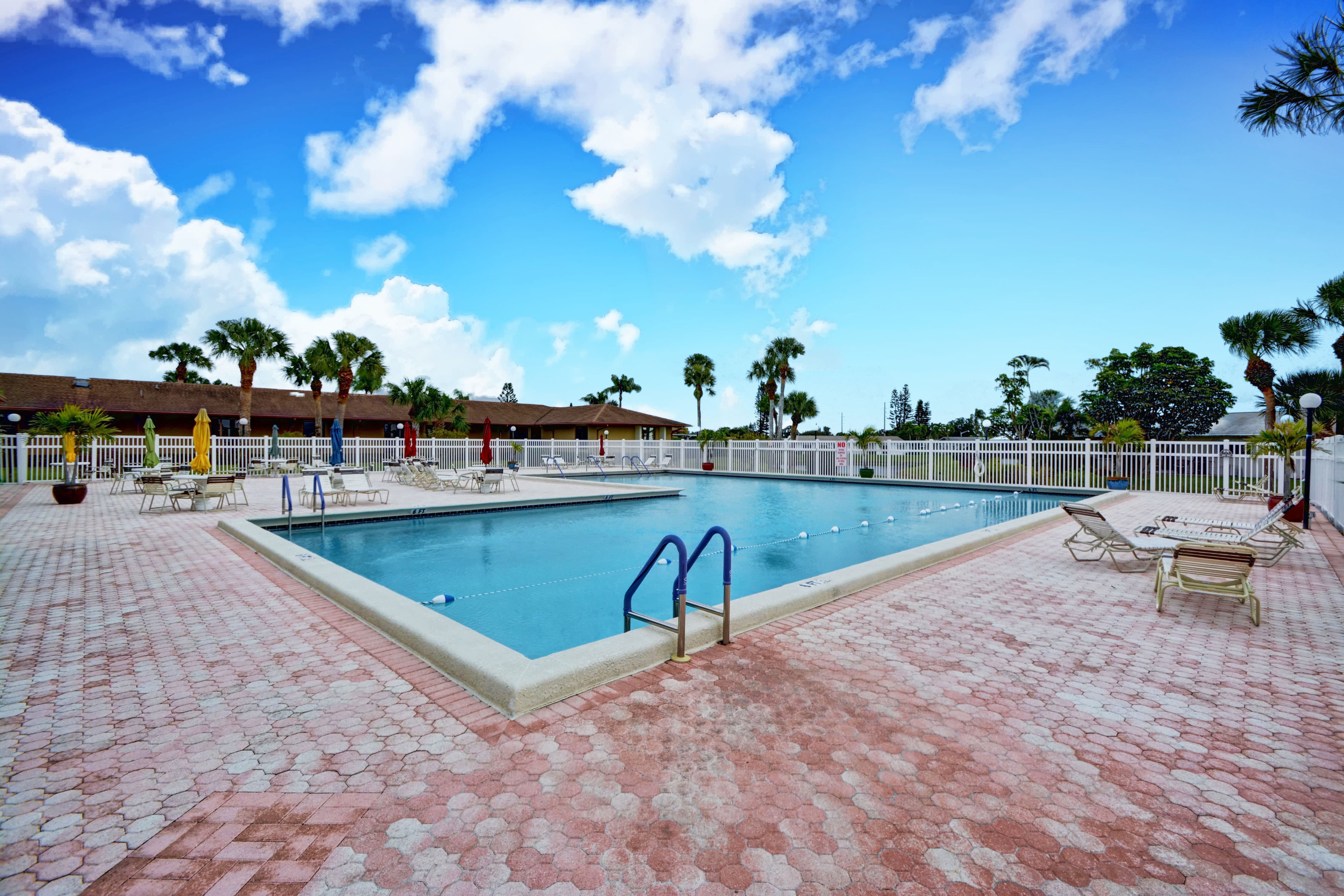 Swimming pool at Delray Villas