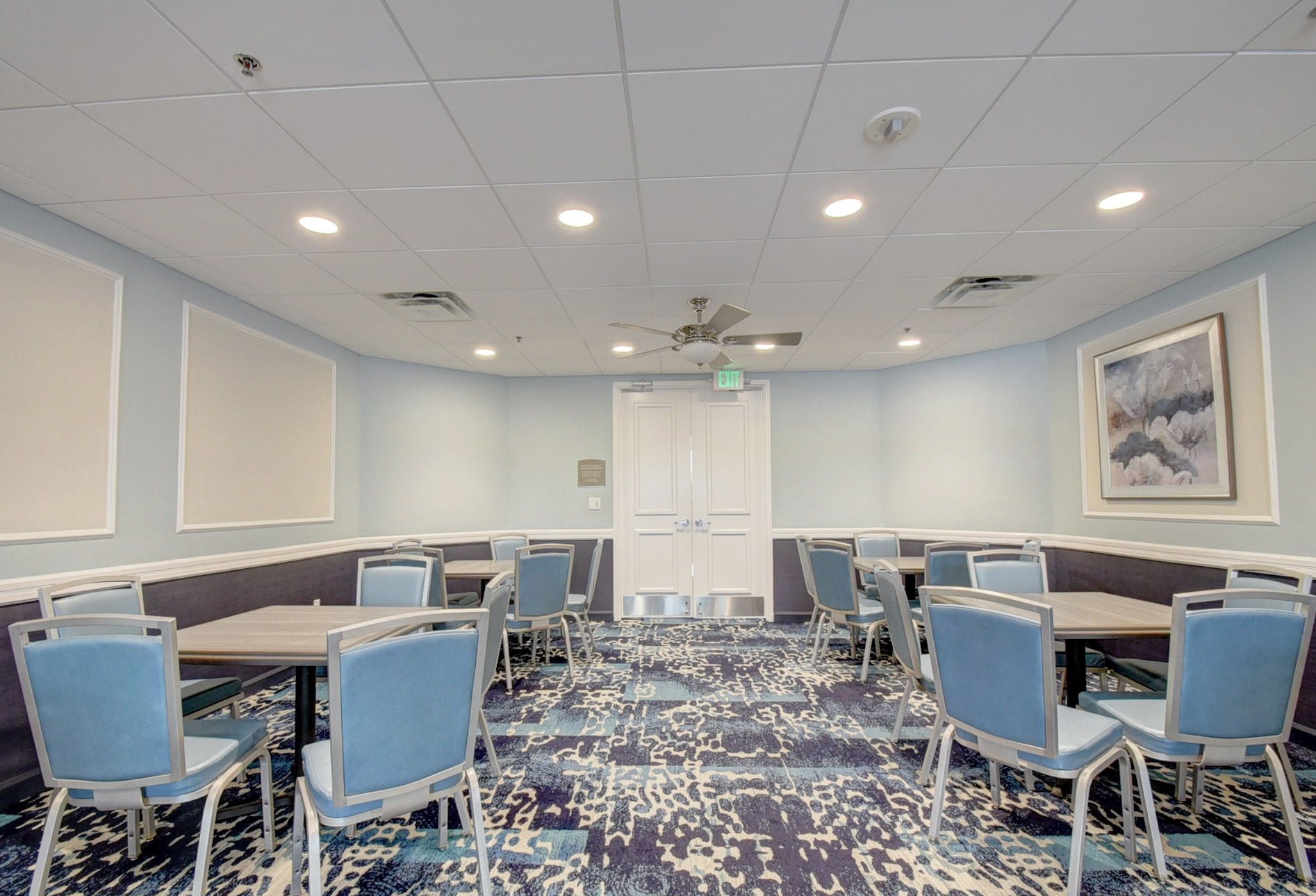 Card room at Platina