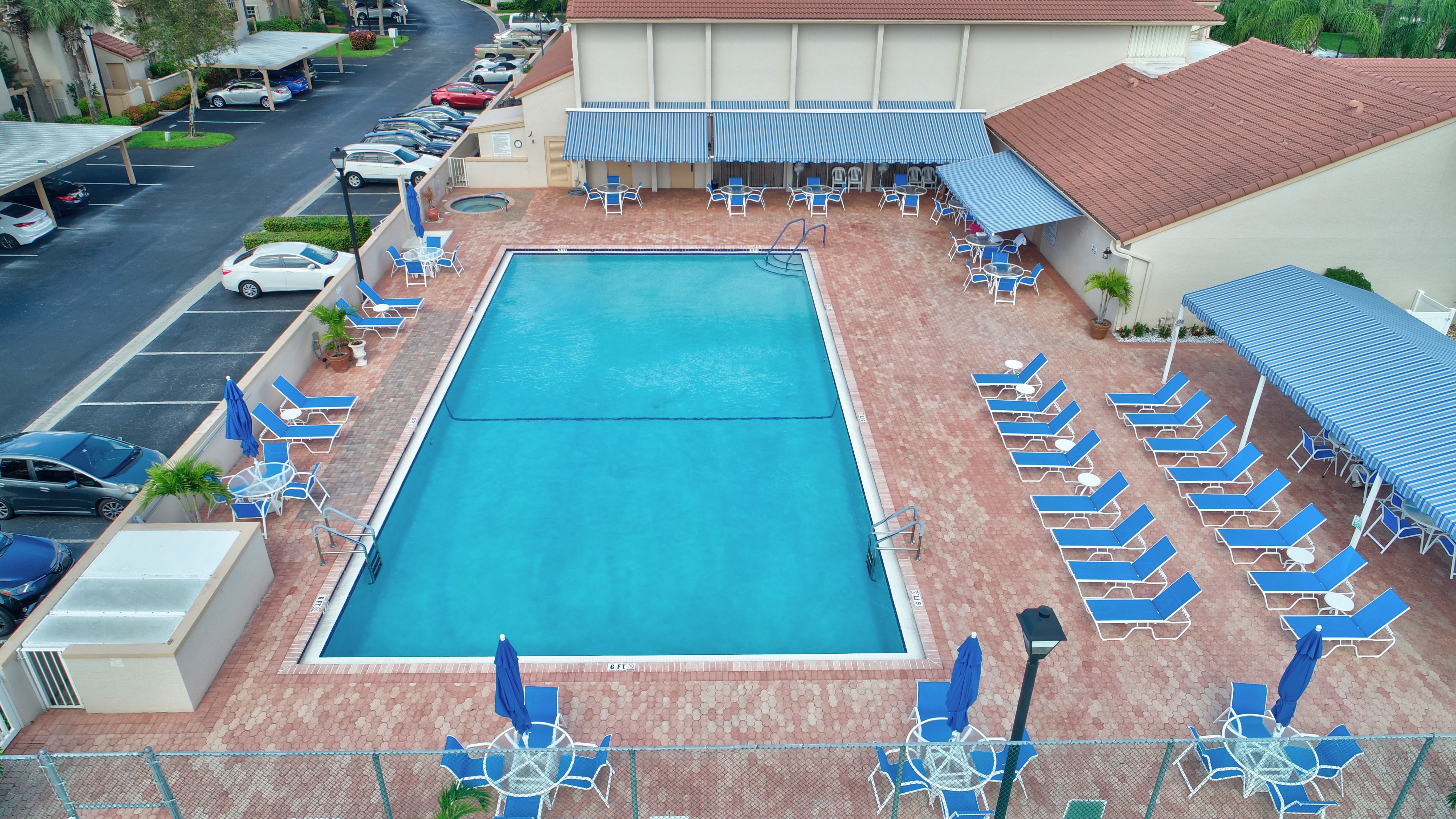 Swimming pool at Emerald Pointe