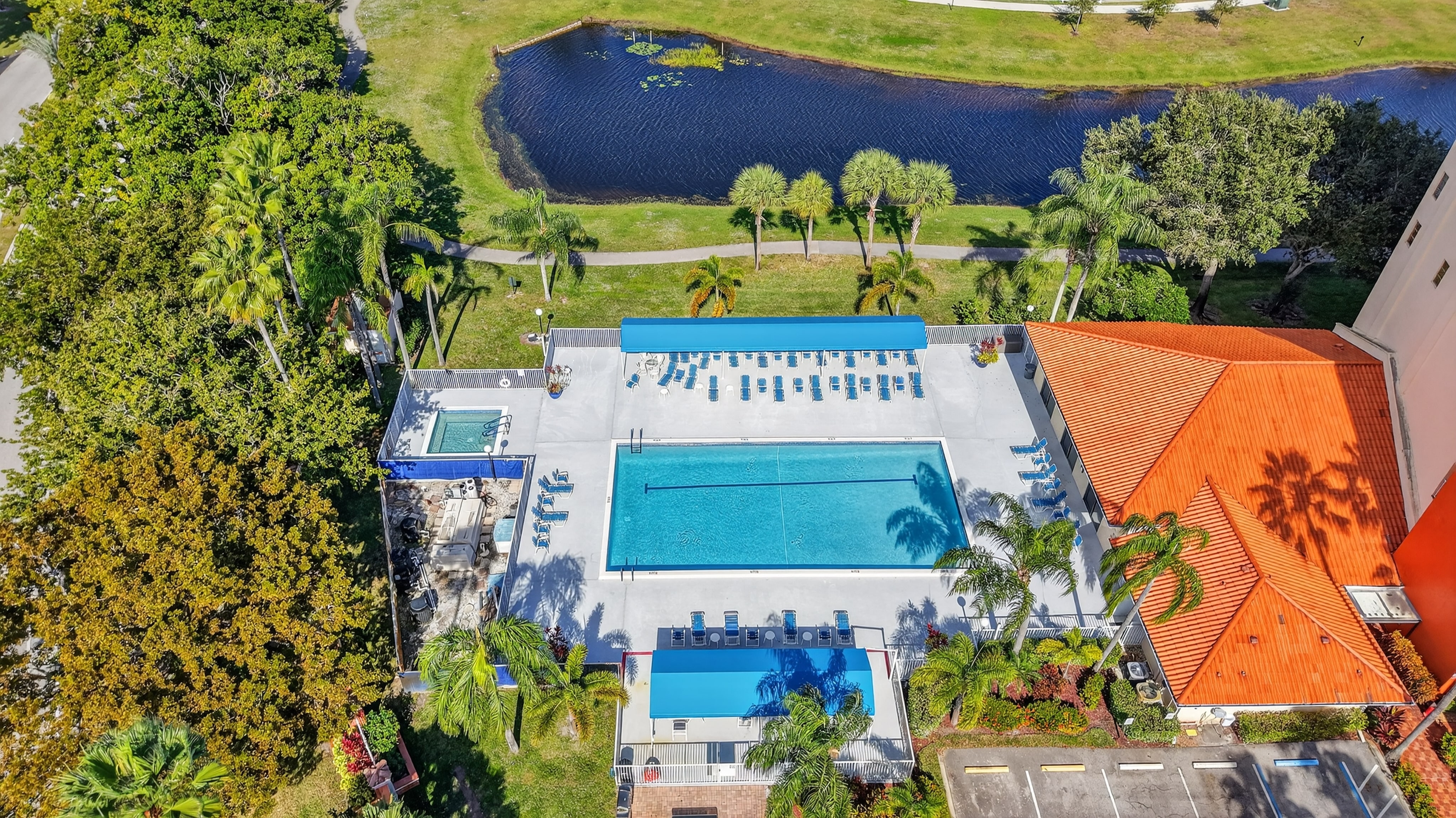 Aerial view of the Huntington Towers pool and surrounding green space