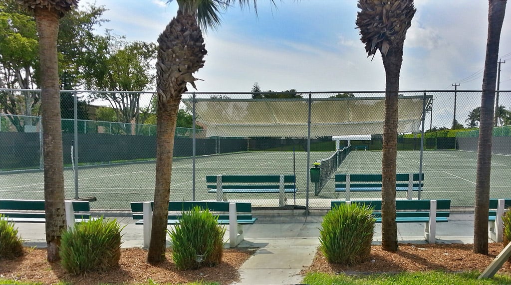 Tennis courts at Kings Point