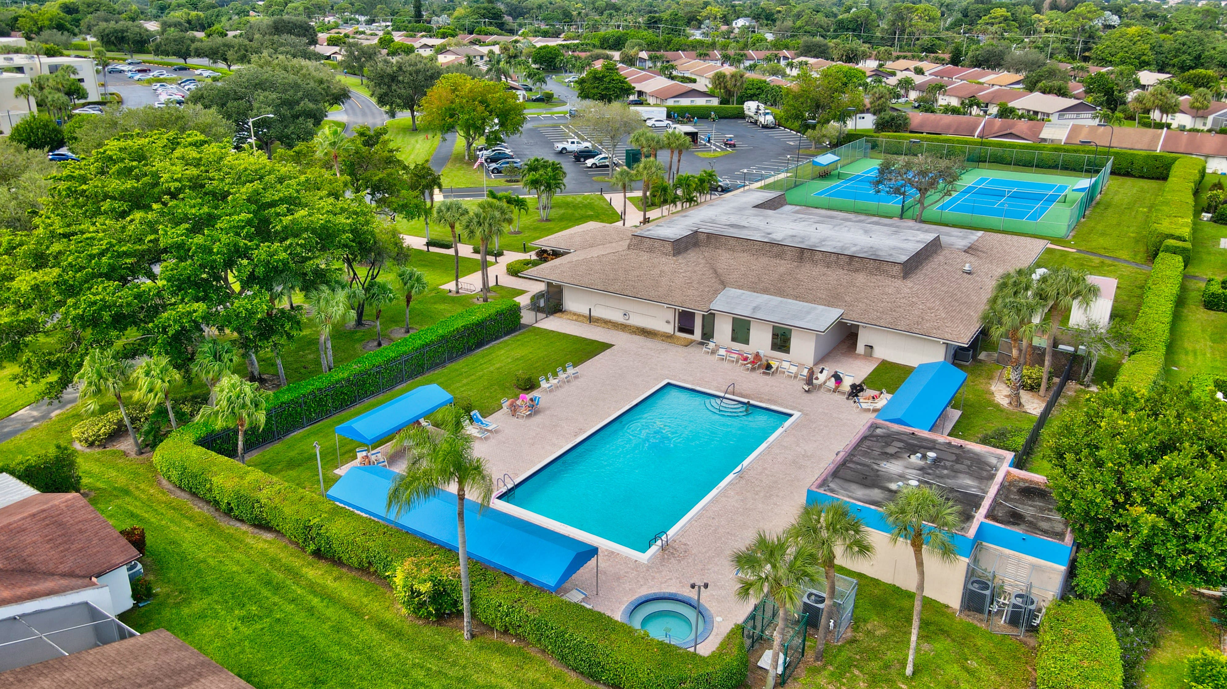 Aerial view of Las Verdes amenities in Delray Beach
