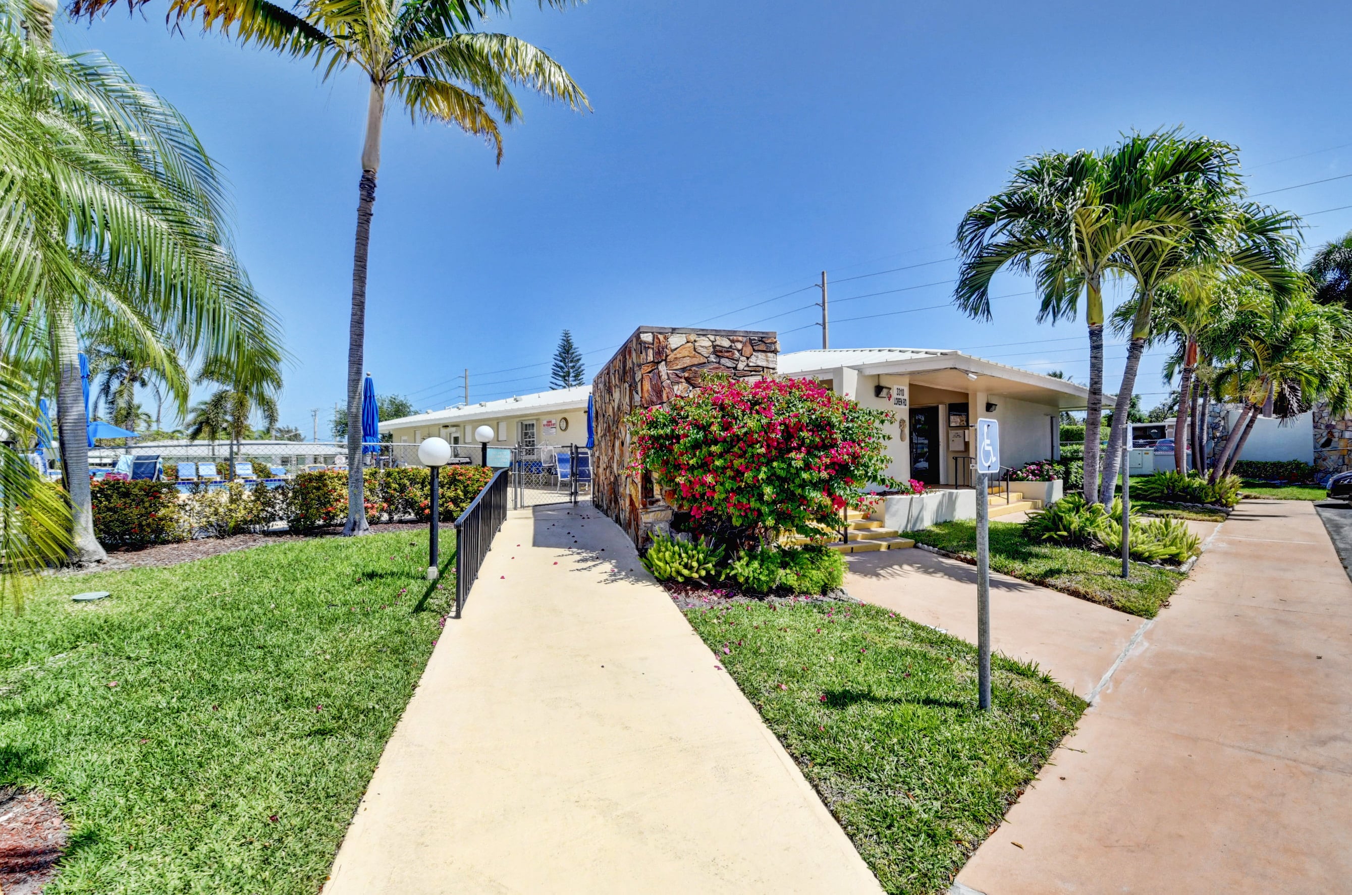 Clubhouse entrance at Pine Point Villas