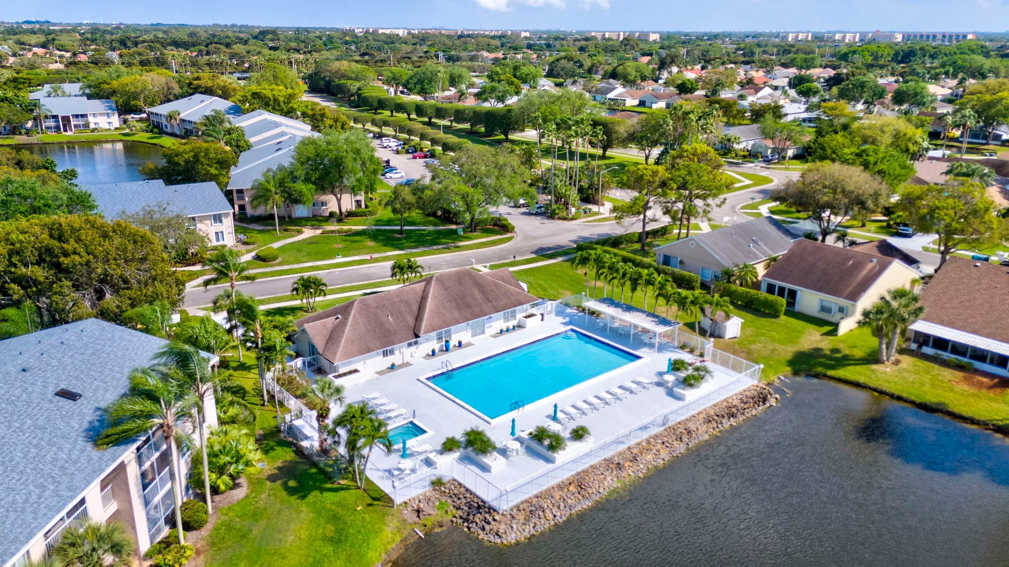 Aerial view of the Pine Ridge pool beside the lake