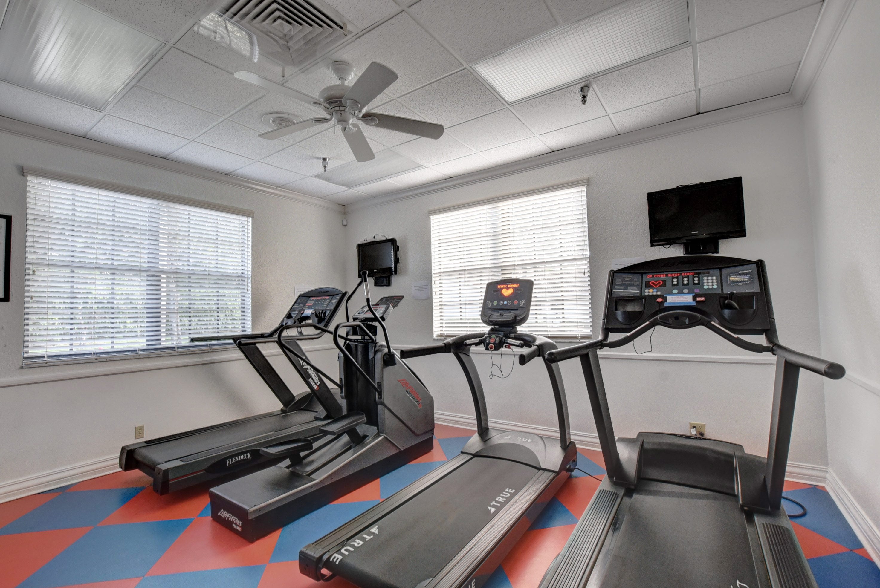Fitness center at Sun Valley East