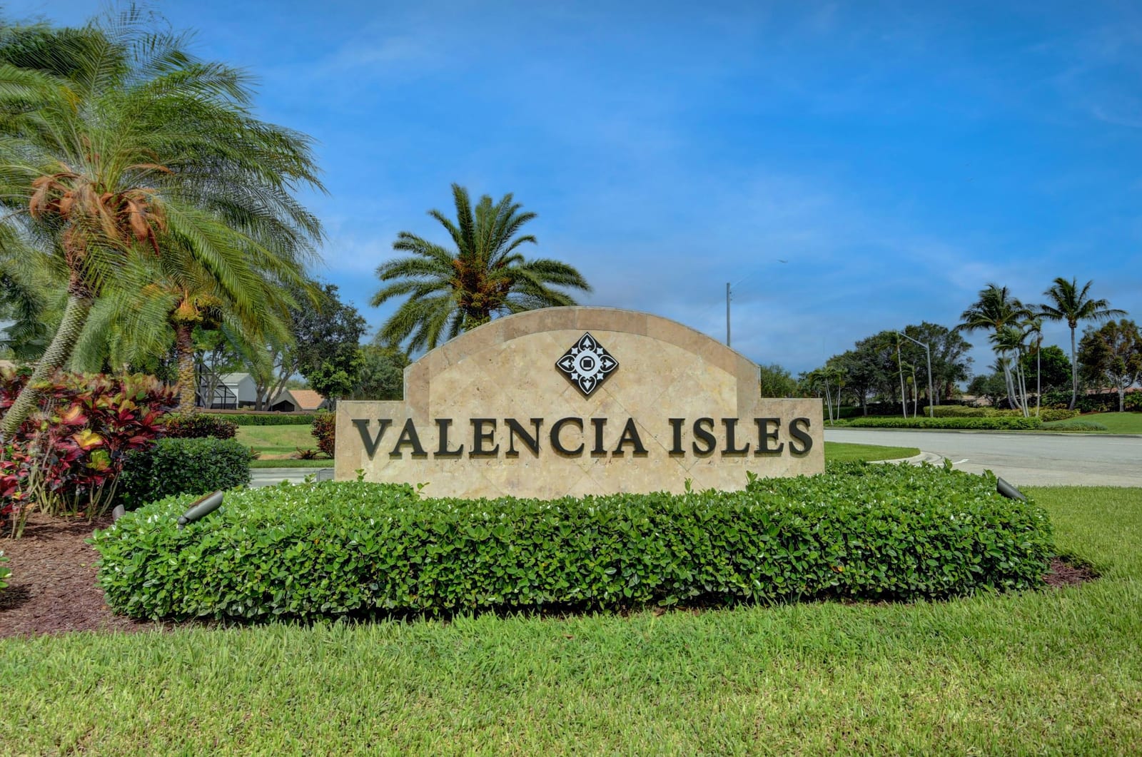 Valencia Isles community entrance