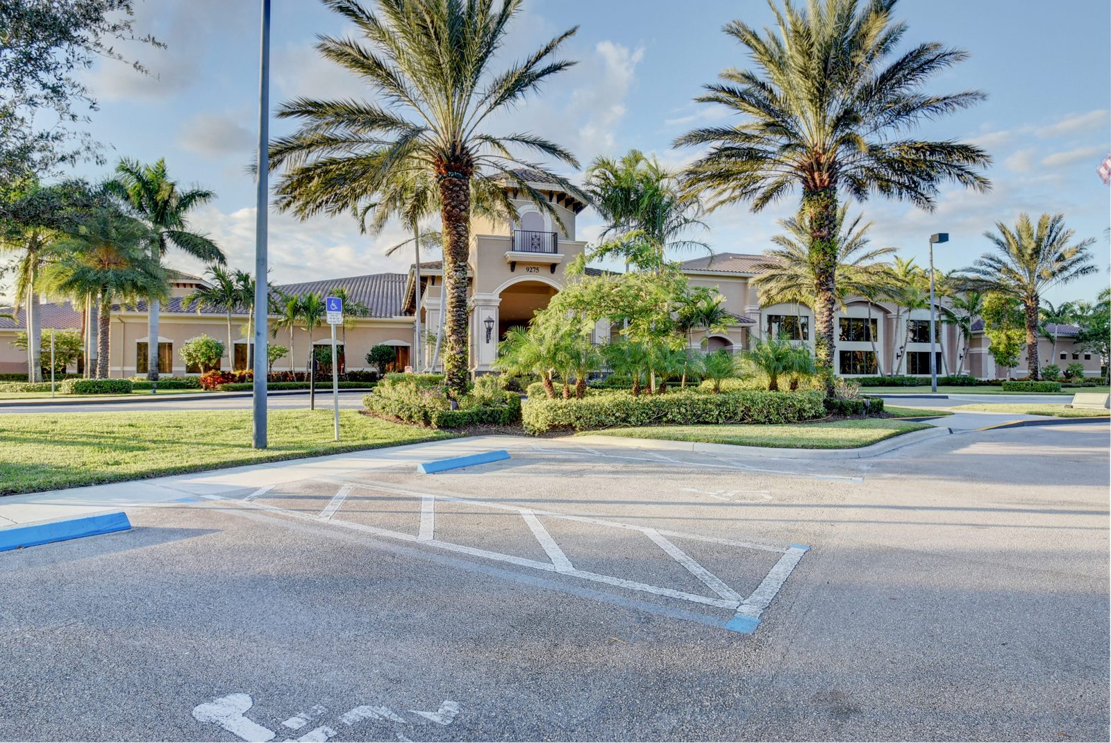 Clubhouse exterior at Valencia Reserve