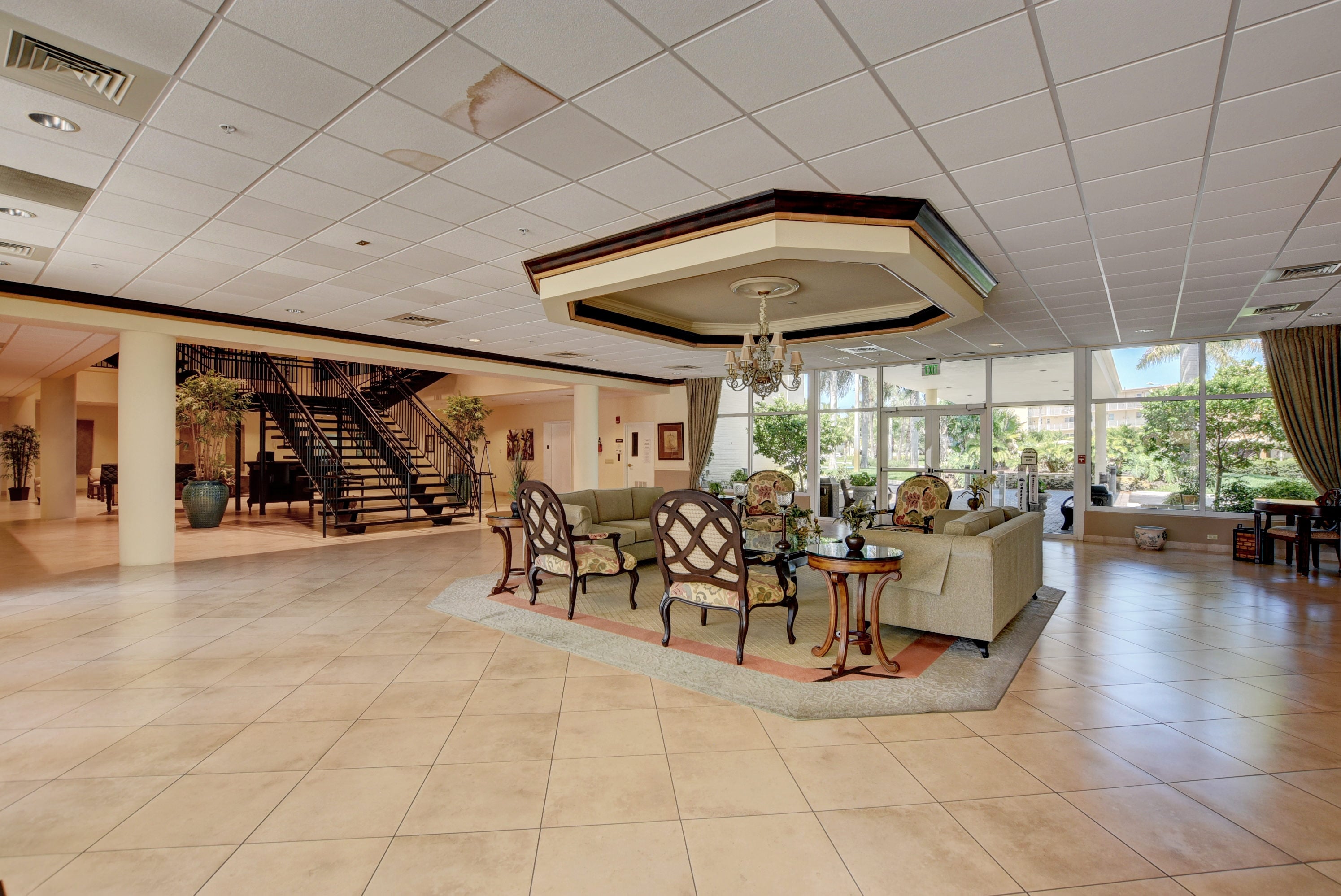 Village Royale on the Green clubhouse interior