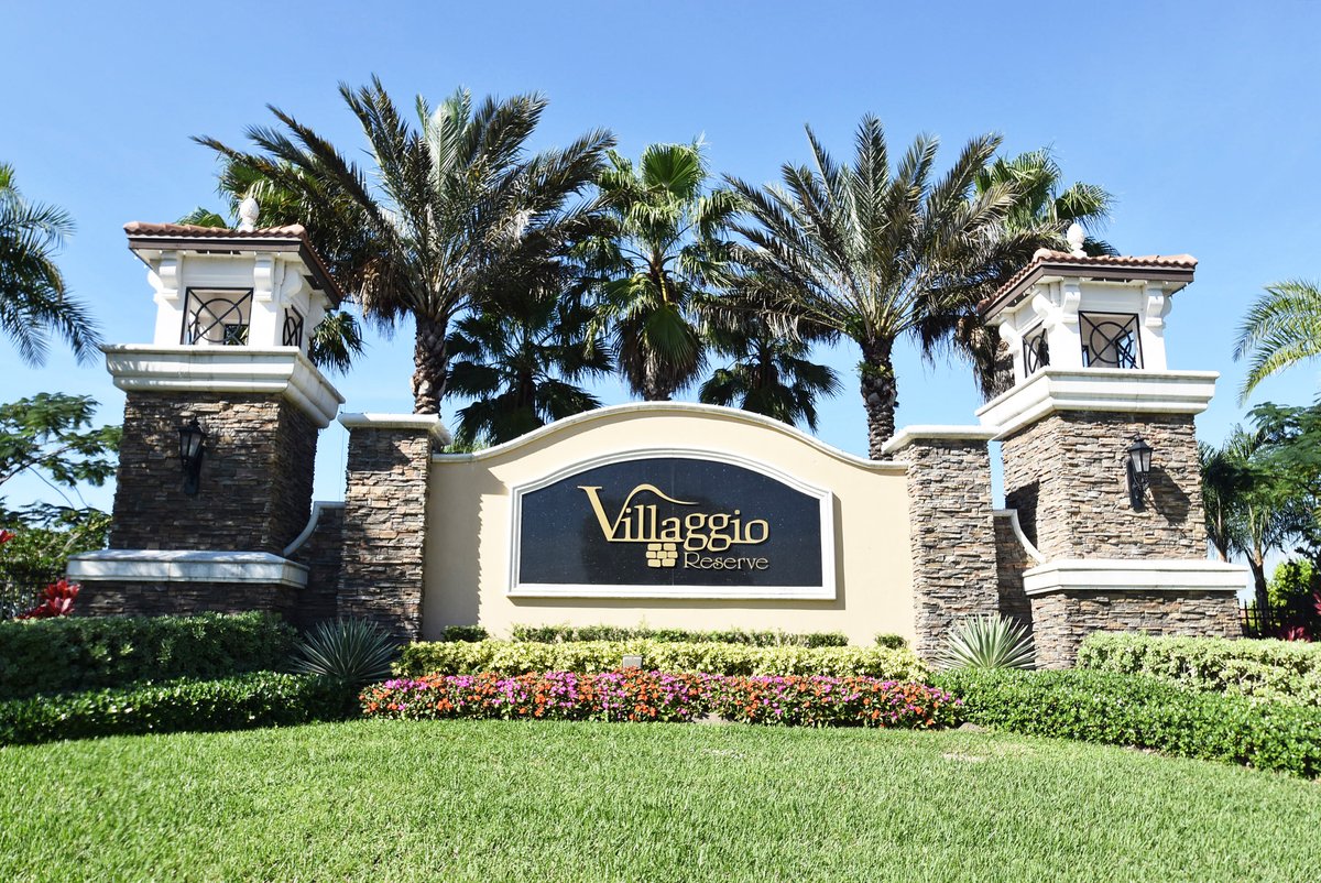 Villaggio Reserve community entrance