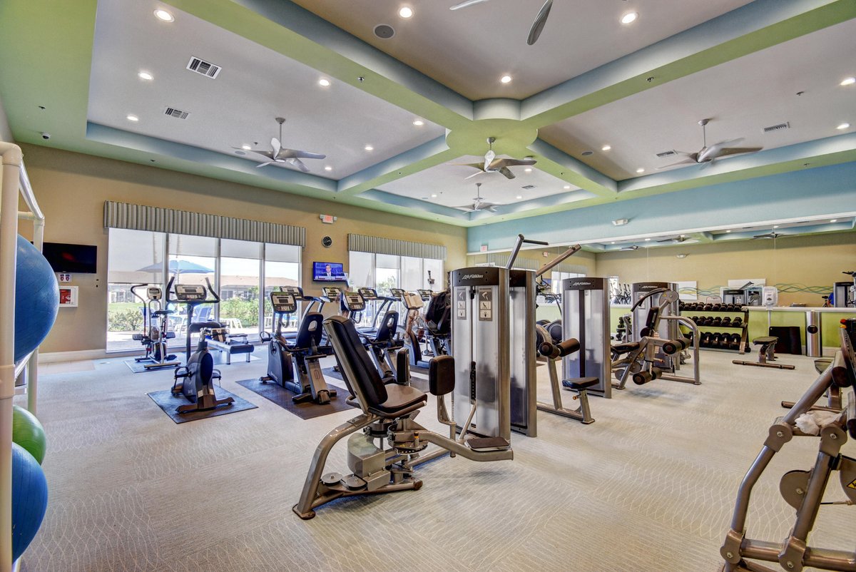Fitness center at Villaggio Reserve