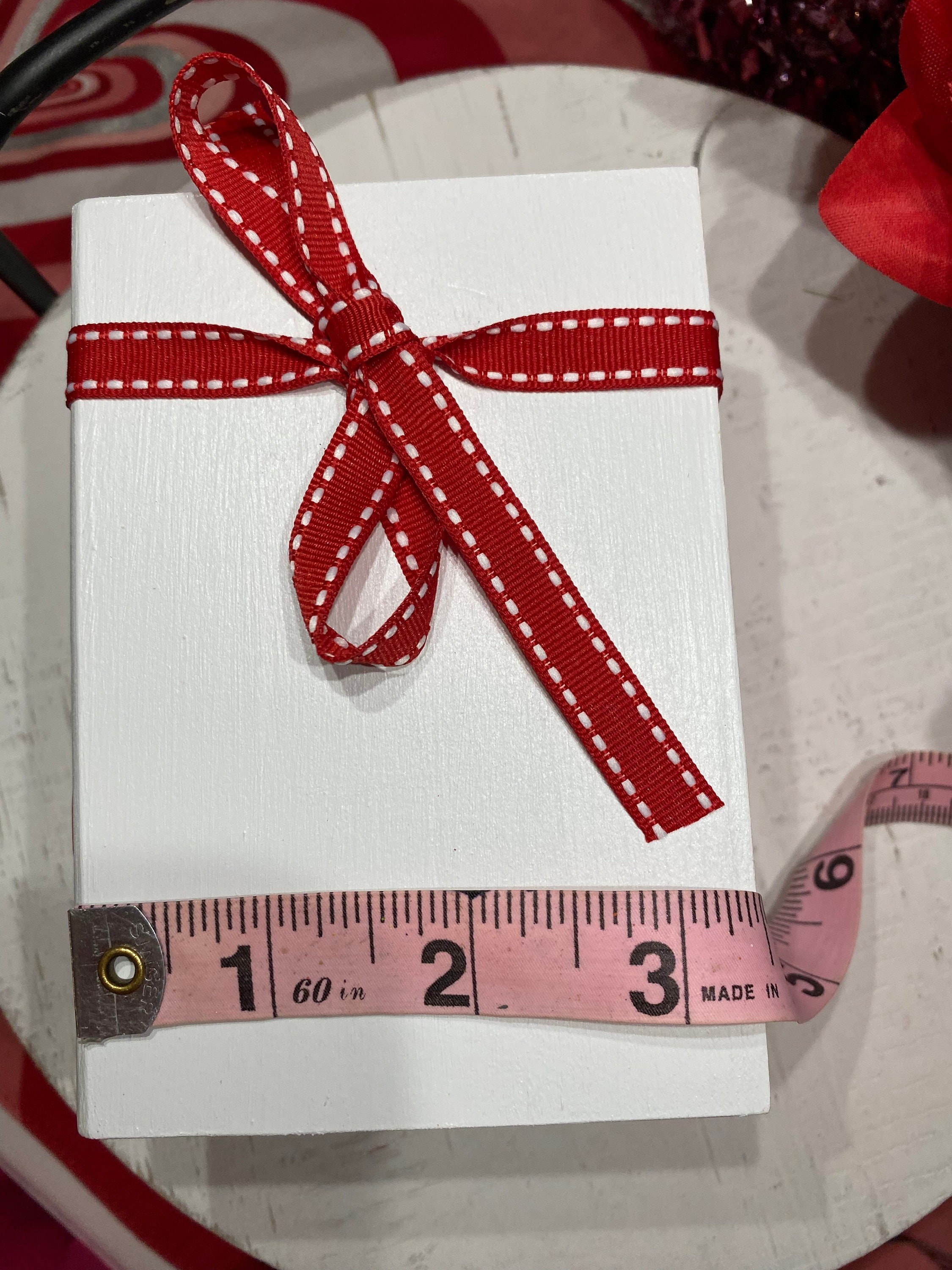 Be Mine, Valentines Day Decor, detail 6