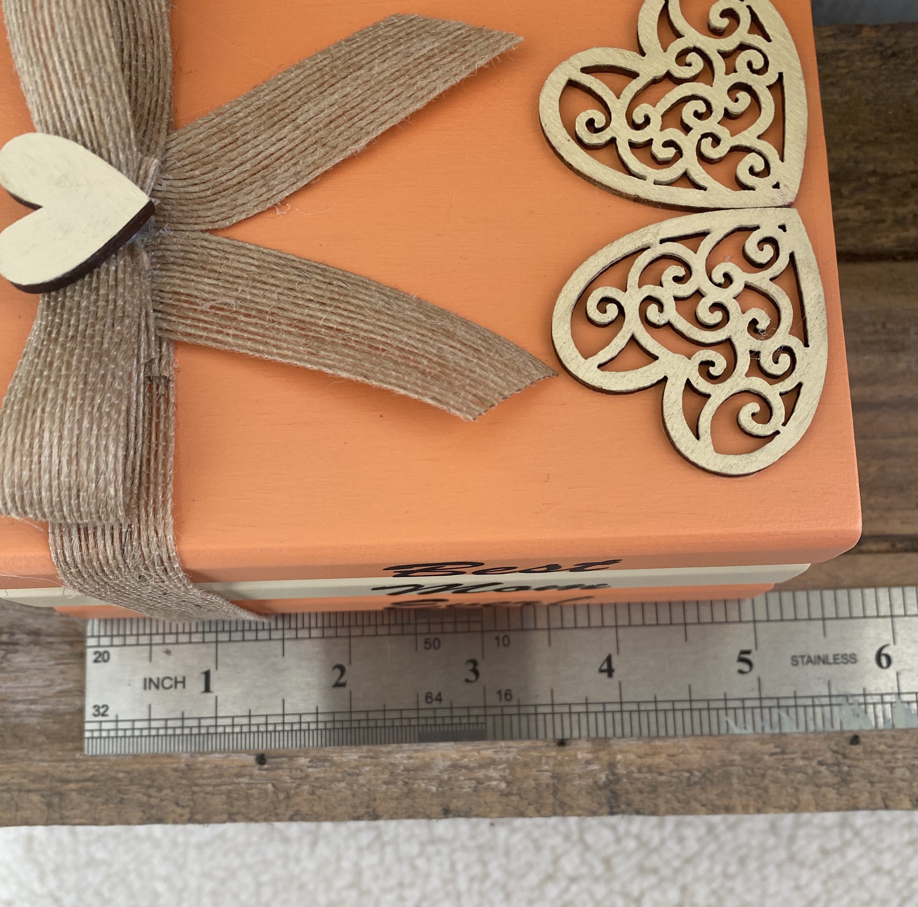 Best Mom Ever Wood Book Stack, Tiered Tray Decor, detail 3