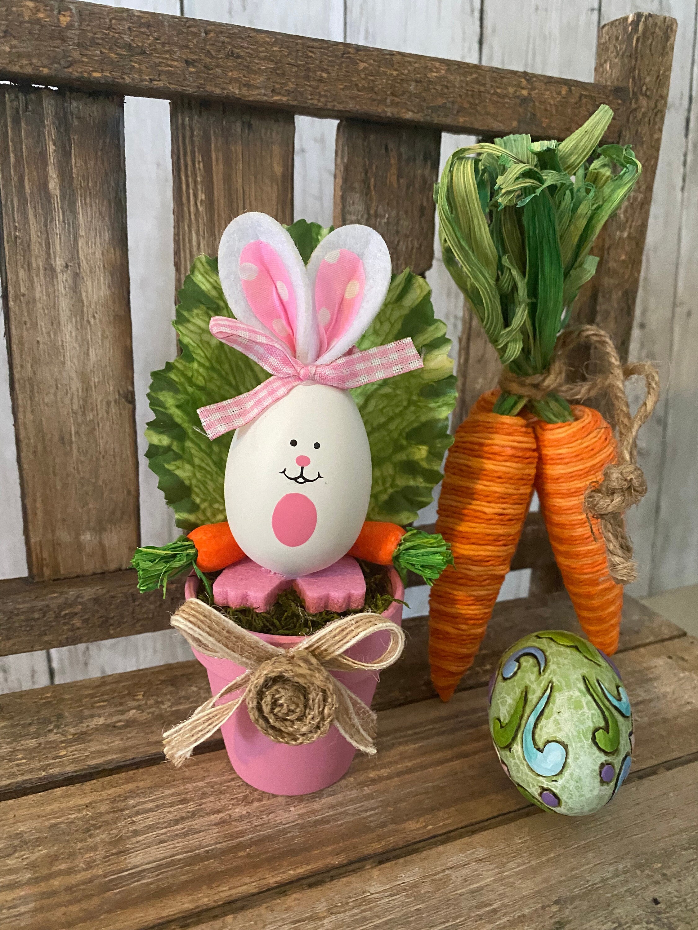 Bunny Egg Spring Shelf Sitter, Carrot & Lettuce Decor, detail 4