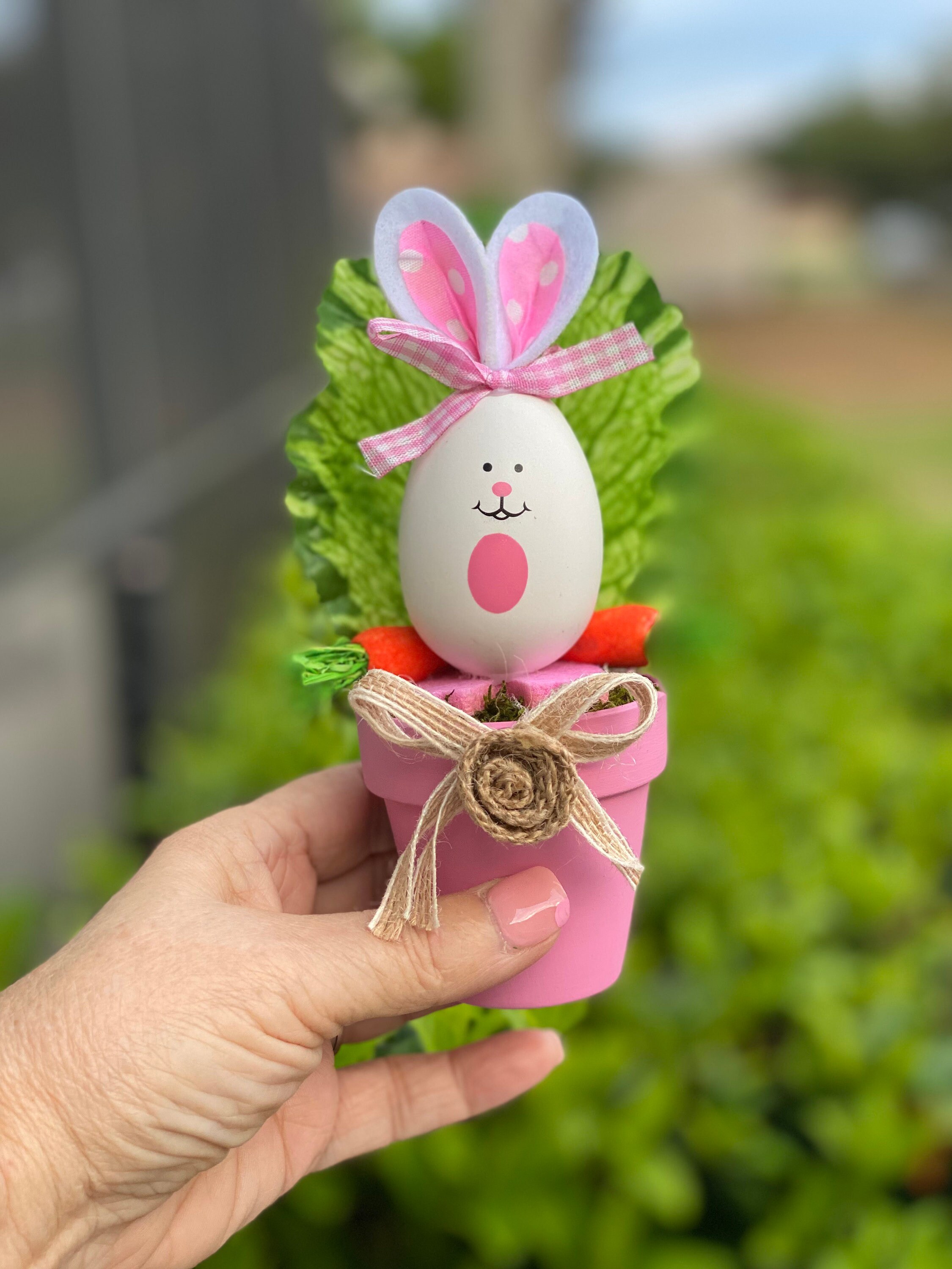Bunny Egg Spring Shelf Sitter, Carrot & Lettuce Decor, detail 6