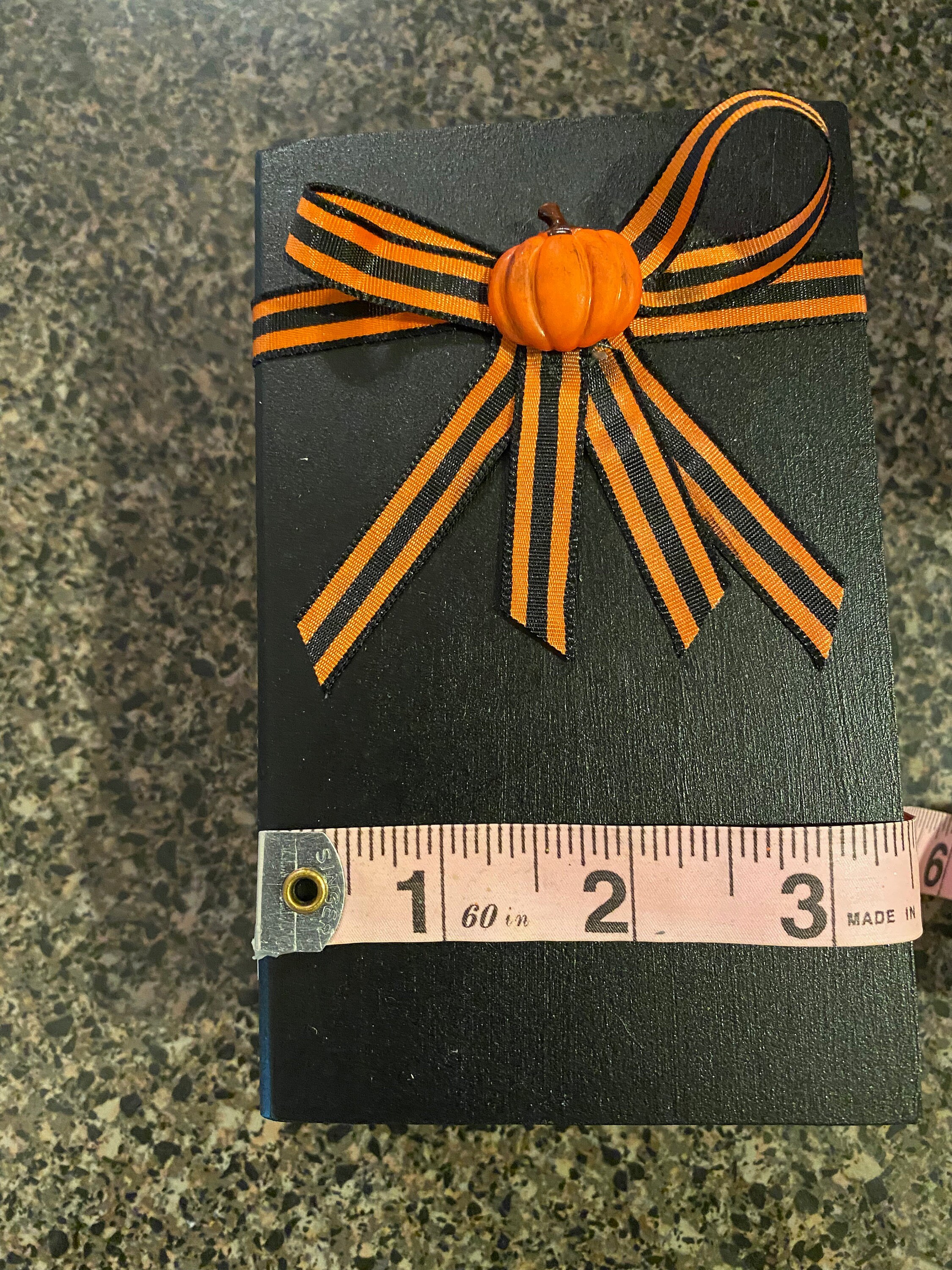 Halloween Decor, Trick or Treat, detail 5
