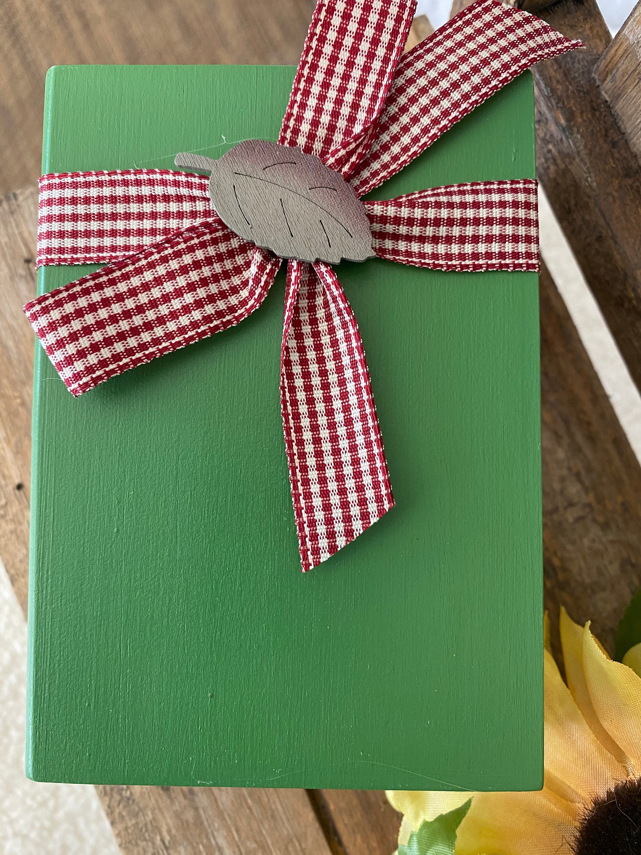 Happy Fall Y’all Fall Decor, Mini Wood Book Stack, detail 6