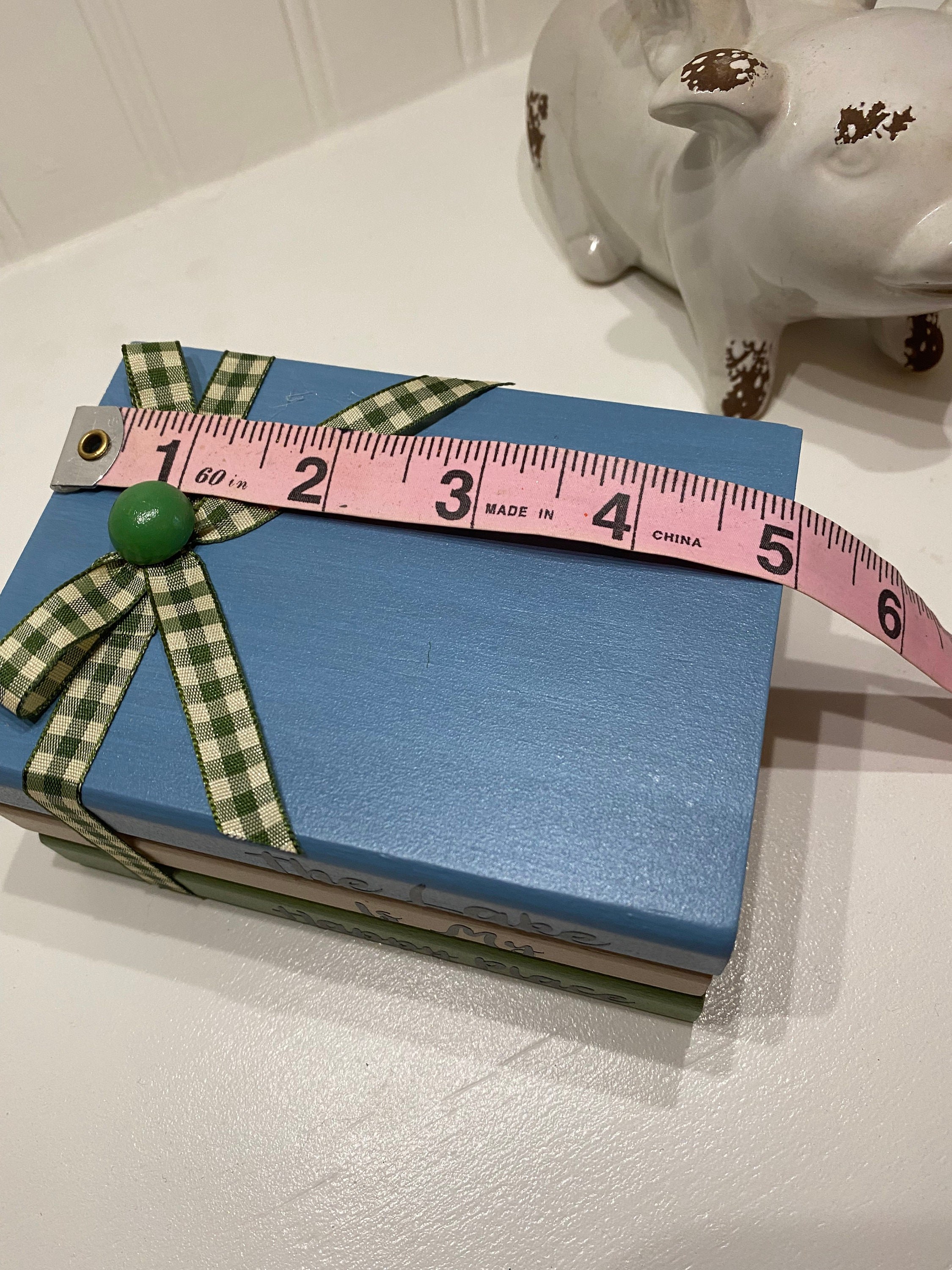 Lake House Wooden Book Stack, Tiered Tray Decor, detail 5