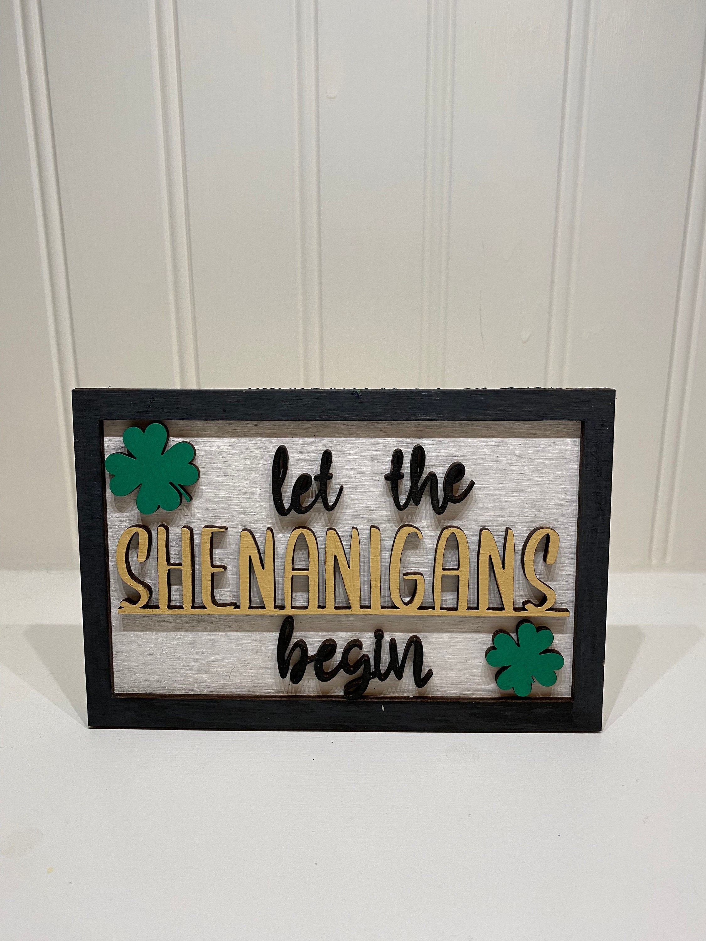 St Patrick's Day Decor, Shamrocks, detail 4